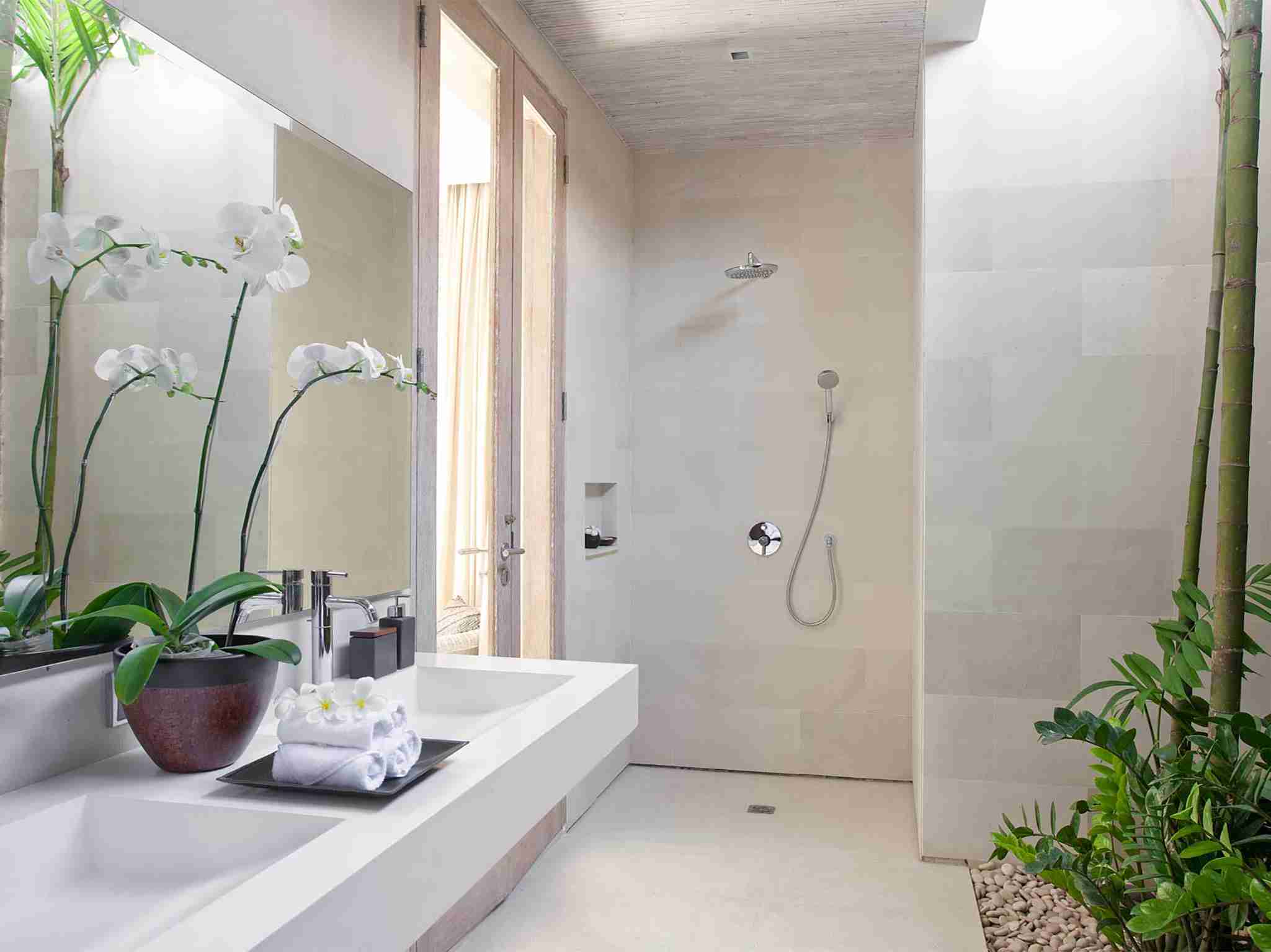 Villa Adasa - Guest bathroom