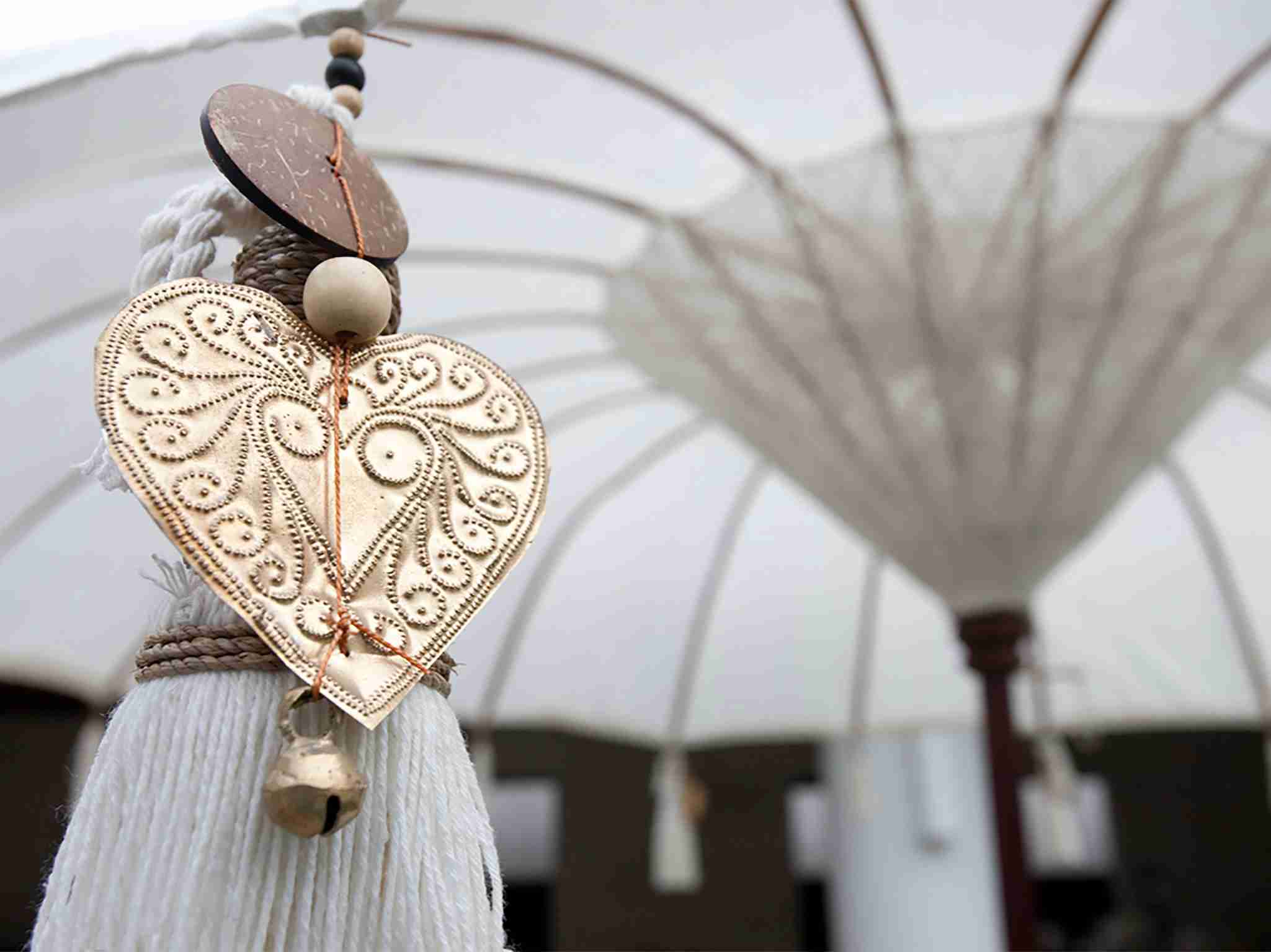 Villa Adasa - Umbrella ornament