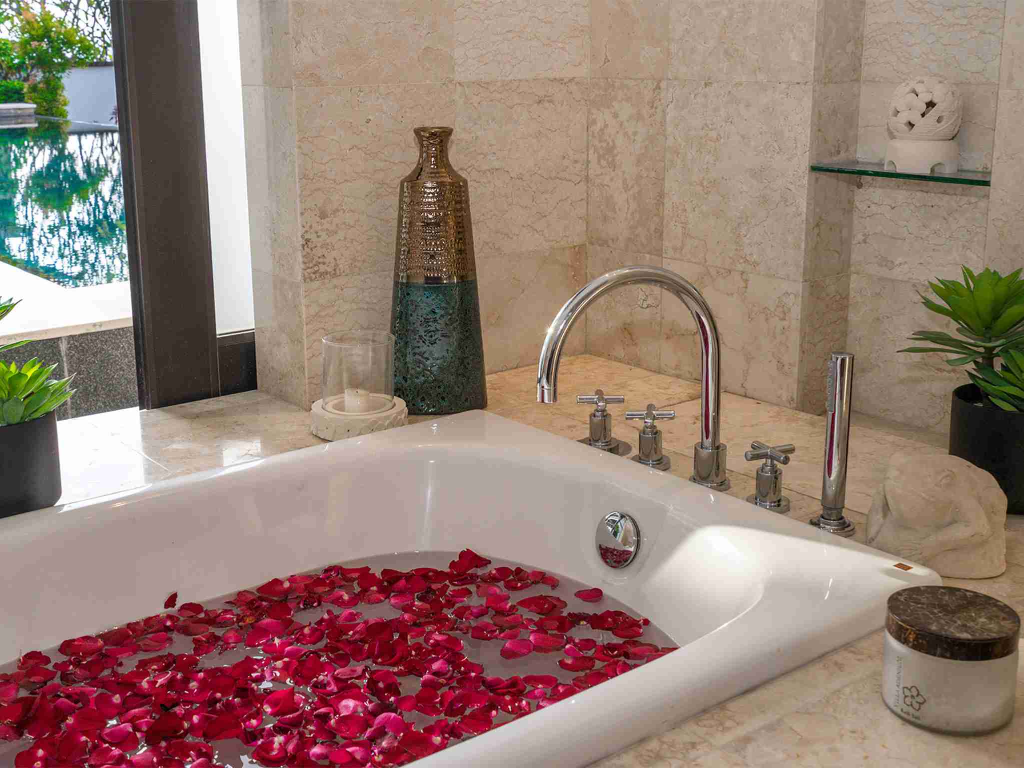 Villa Adenium - Flower bath