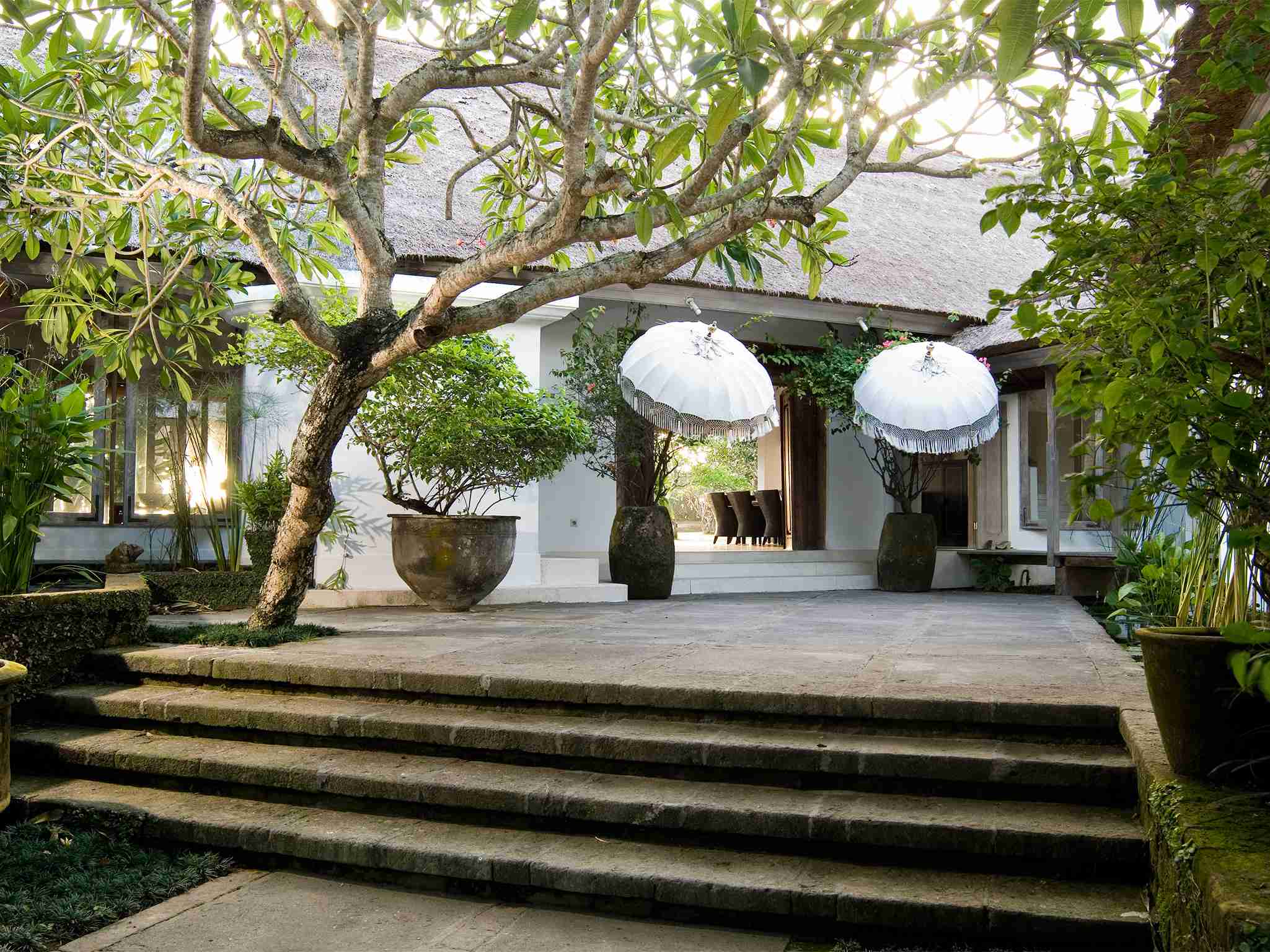 Atas Ombak - Entrance
