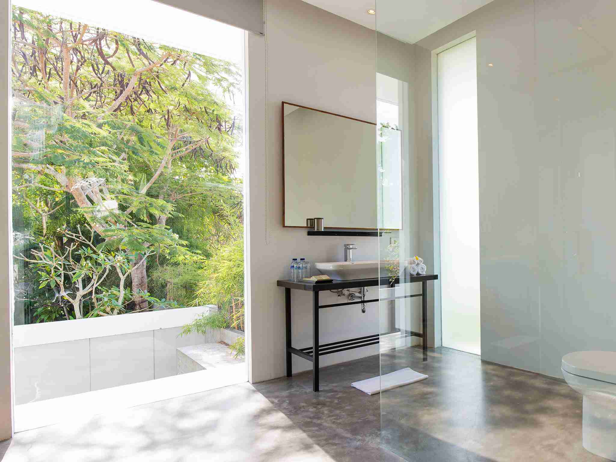 Villa Canggu - Villa North bedroom one ensuite detail