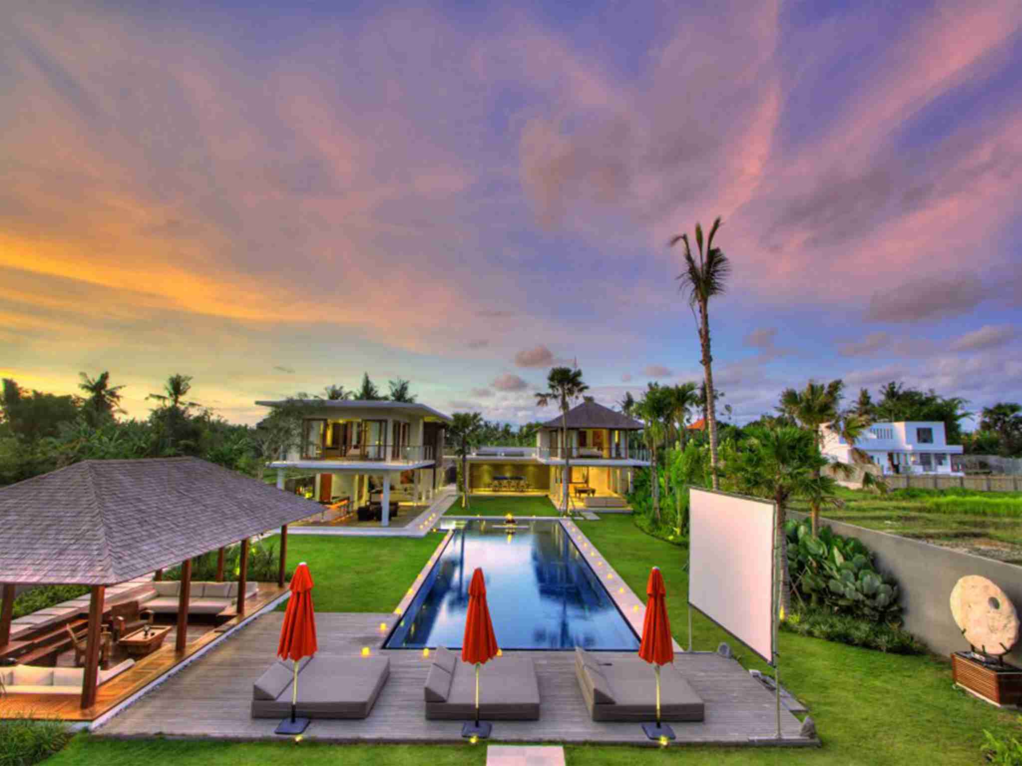 Villa Kalyani - The villa at sunset