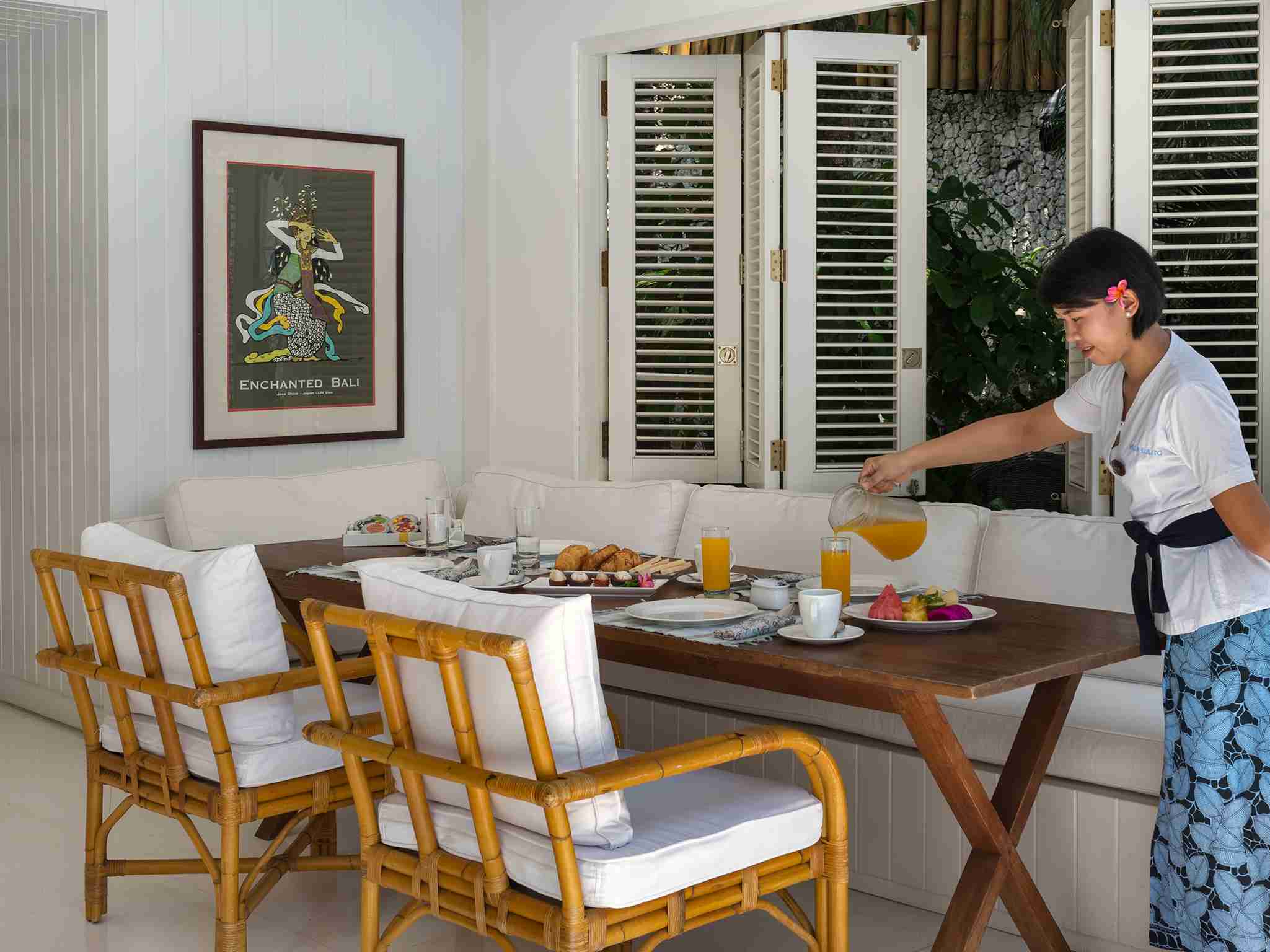 19. Villa Lulito - Breakfast at Lulito