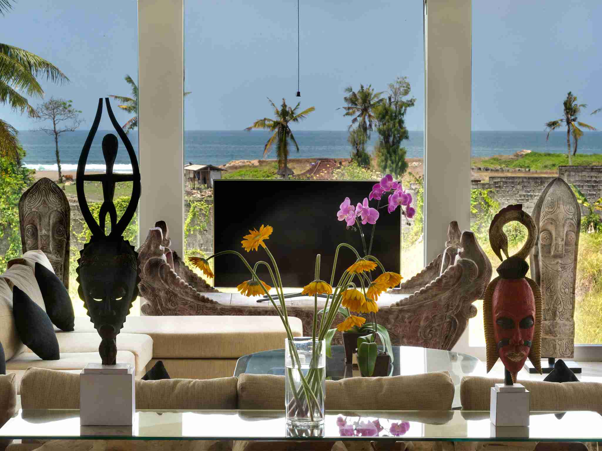 Villa Luwih - Beachfront