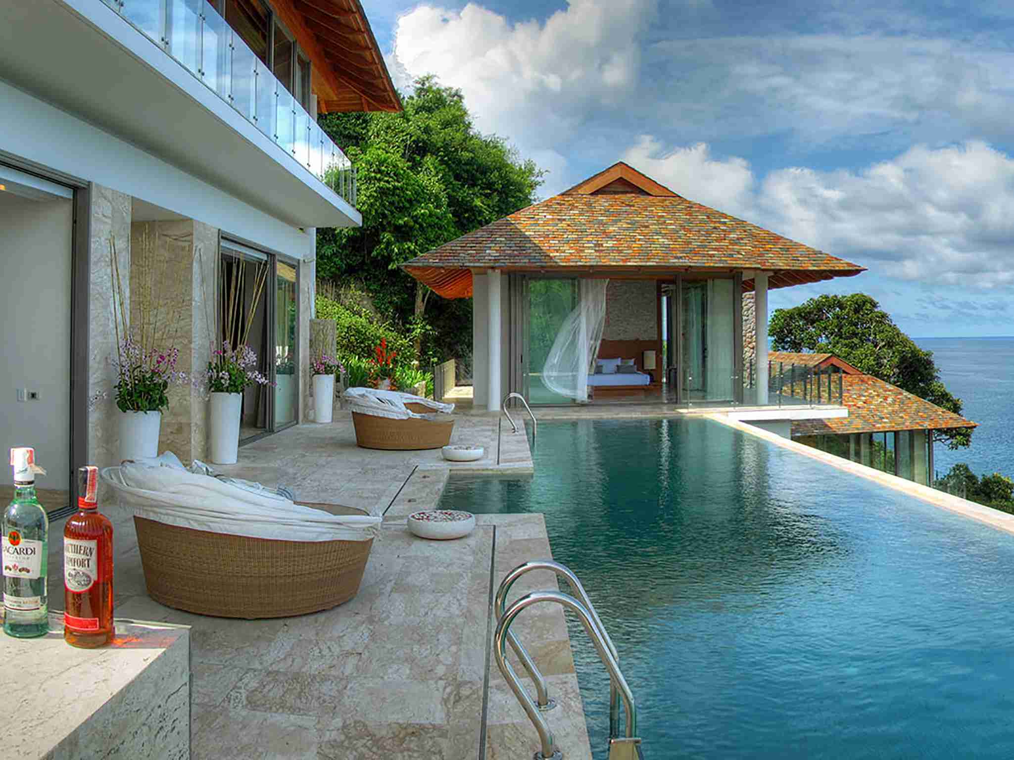 Villa Minh - Poolside perfection