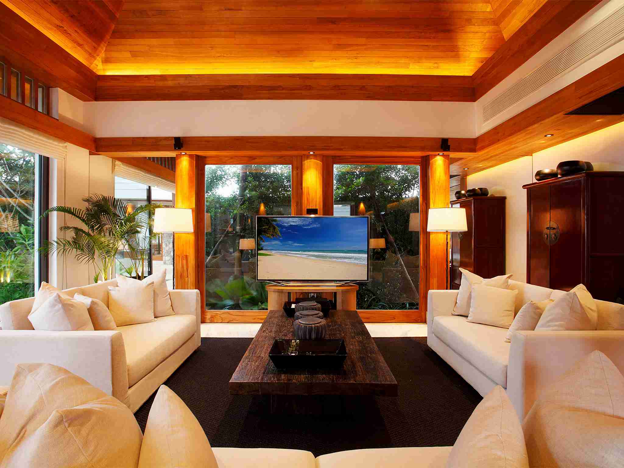Villa Nandana - Media room design