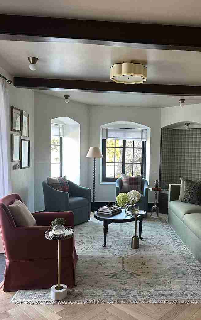 Living Area | Airyland Estate - Villa in Mussoorie