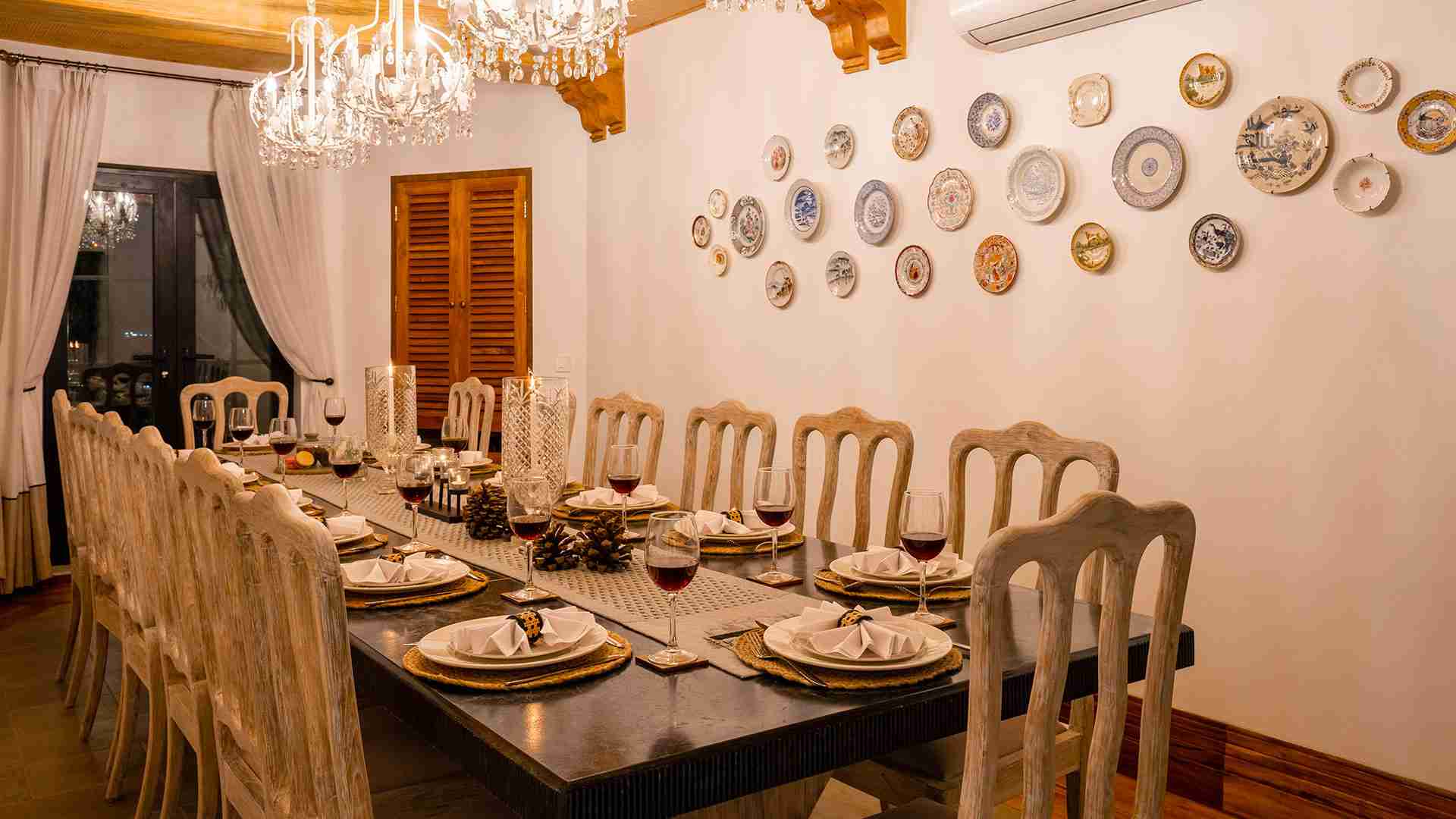 Heritage homestay dining area | Airyland Estate, Mussoorie