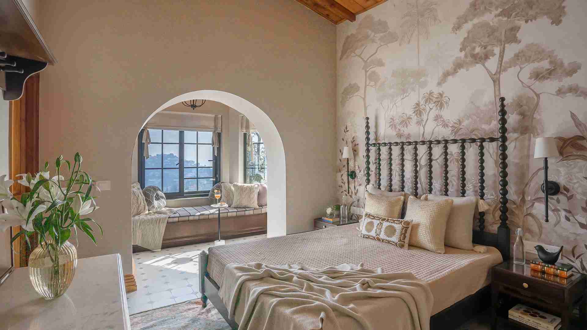 Luxury bedroom with bay windows | Airyland Estate, Mussoorie