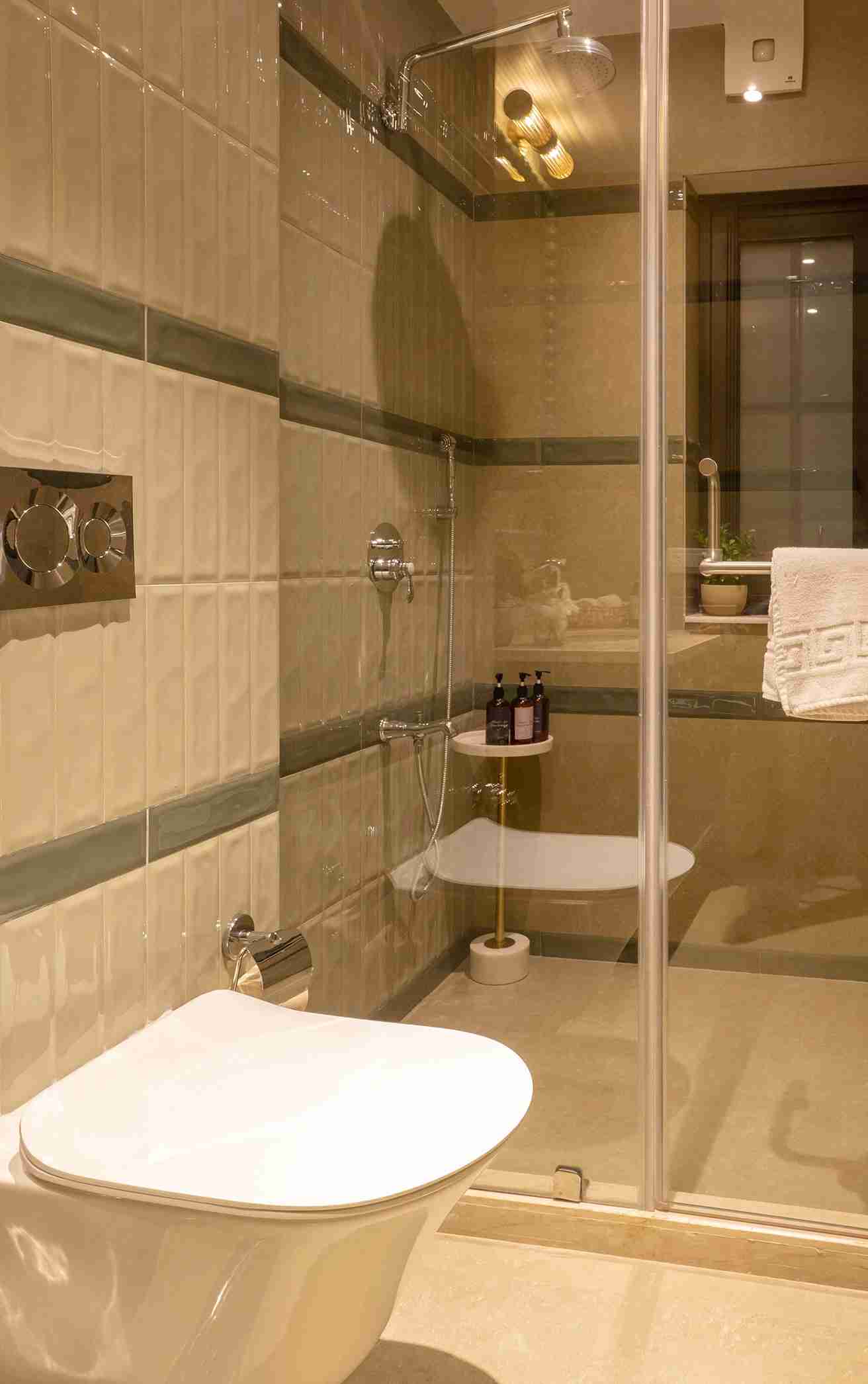 Bathroom 7 - Airyland Estate, Mussoorie