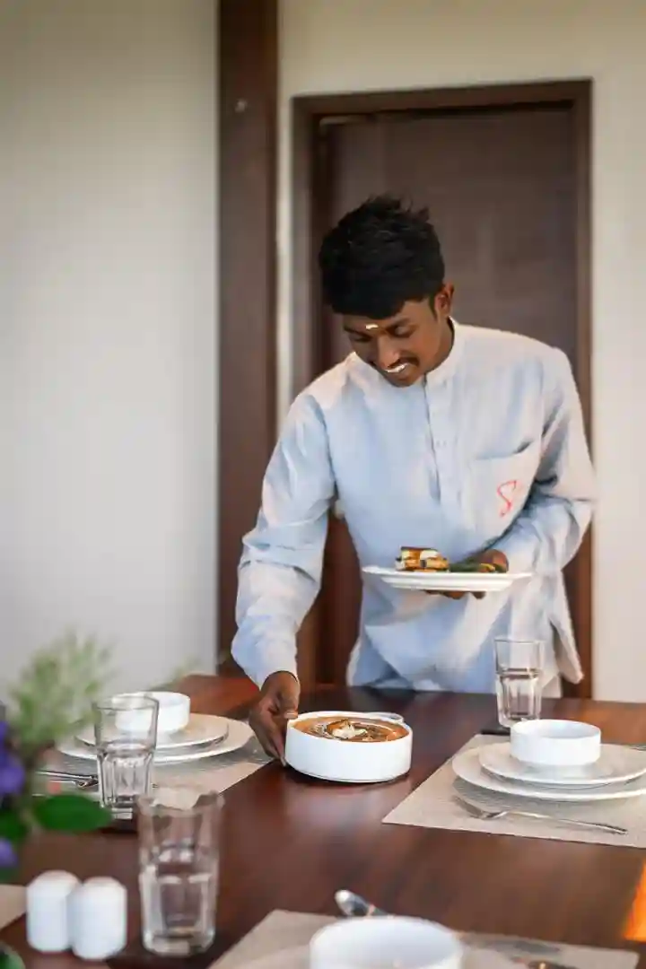 Restaurant service | Amani Villas by Lohono Stays