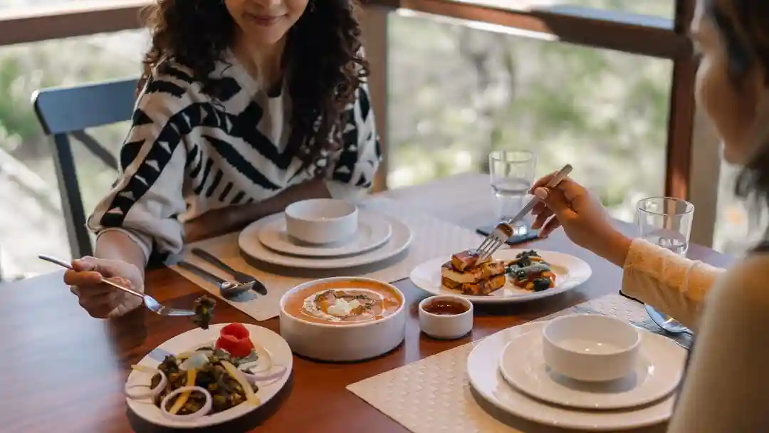 Food and beverage | Restaurant service | Amani Villas by Lohono Stays