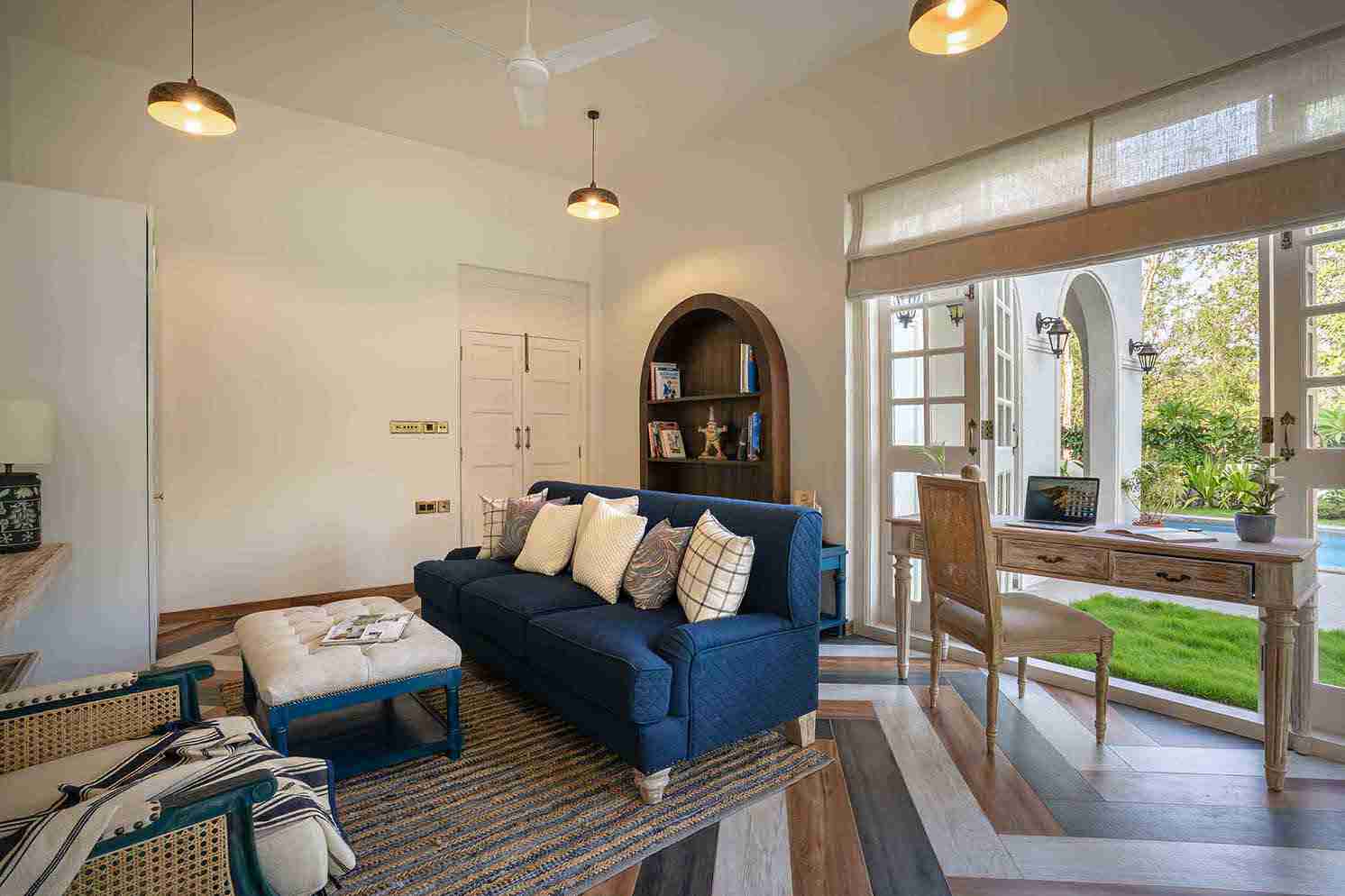 Aurelia Villa F - Work Room 1