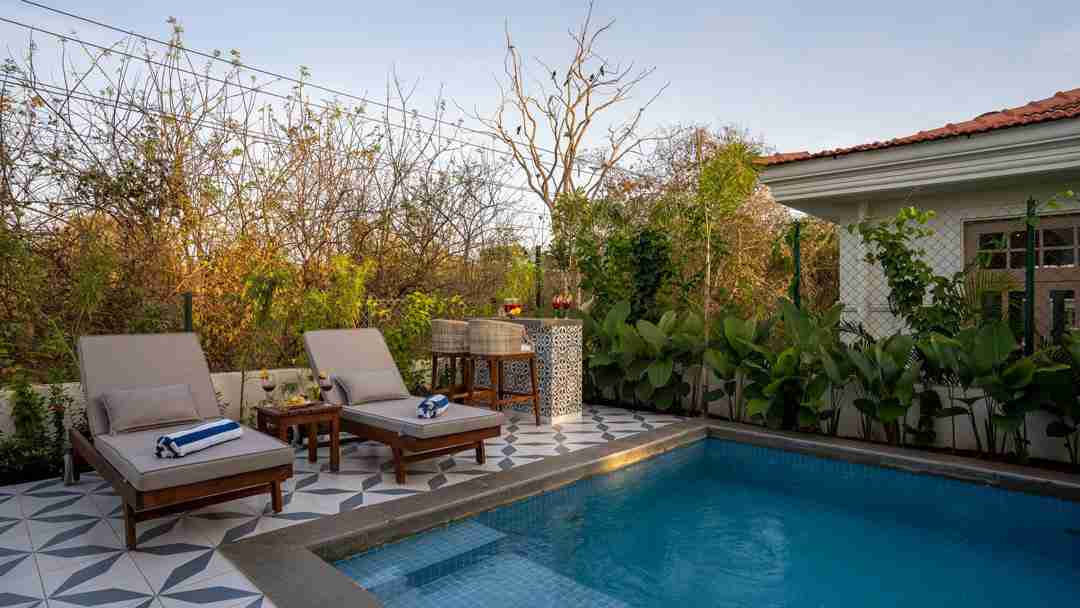 Aurelia Villa G - Poolside