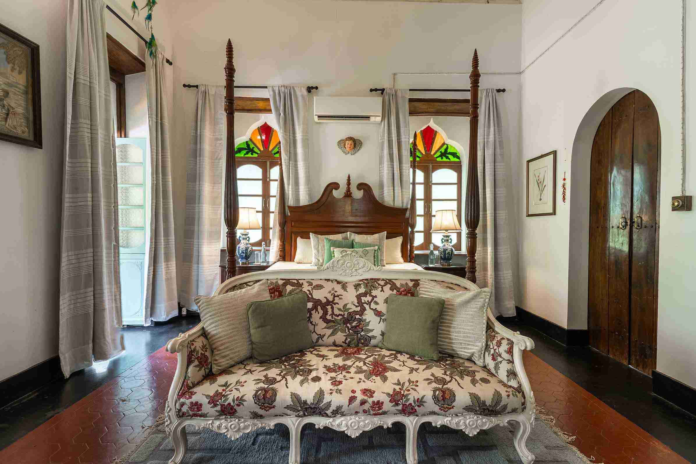 Bastora House - Heritage Home Bedroom 1