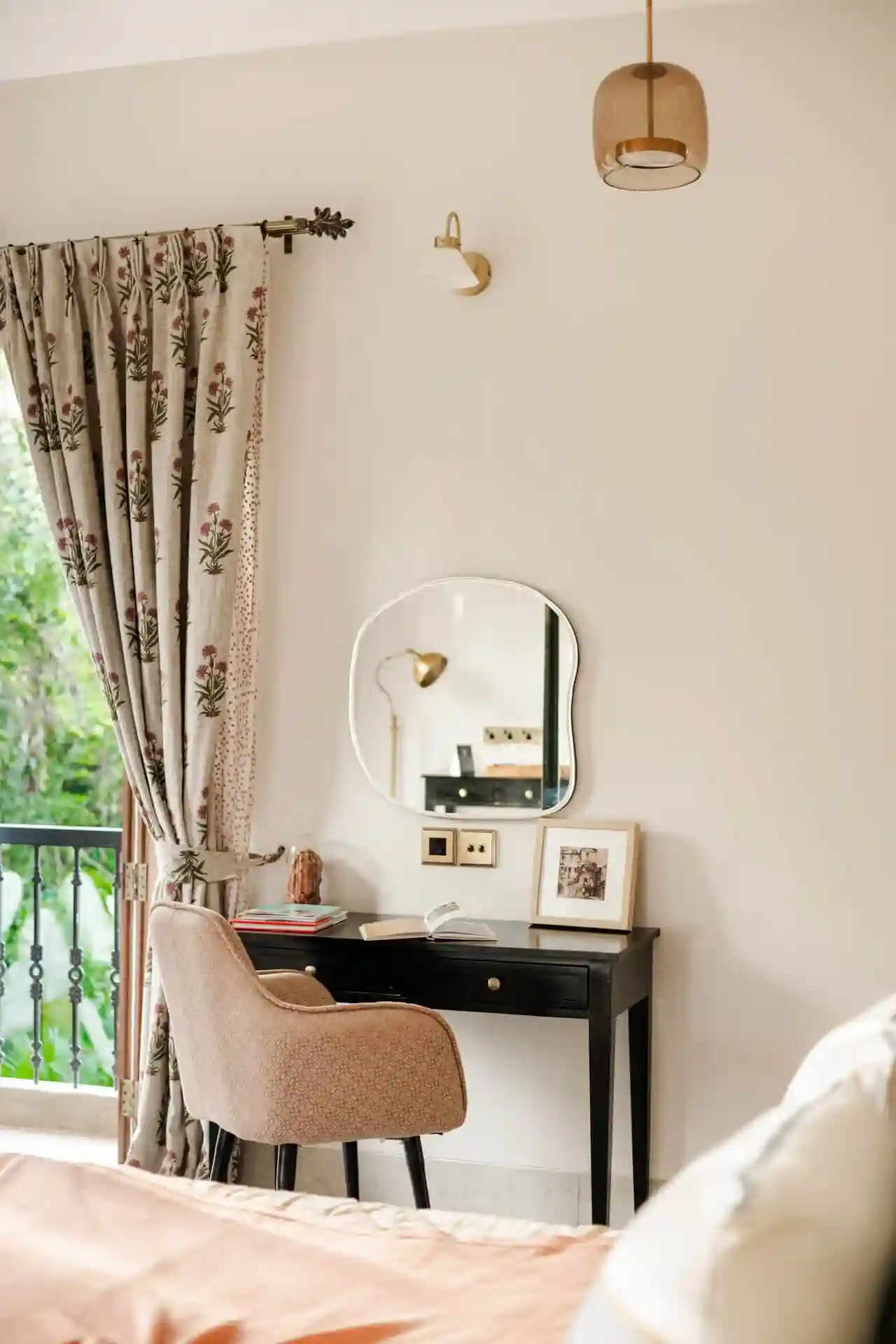 Bedroom with Study | Luxury Rentals - Calisto Villa B by Lohono Stays