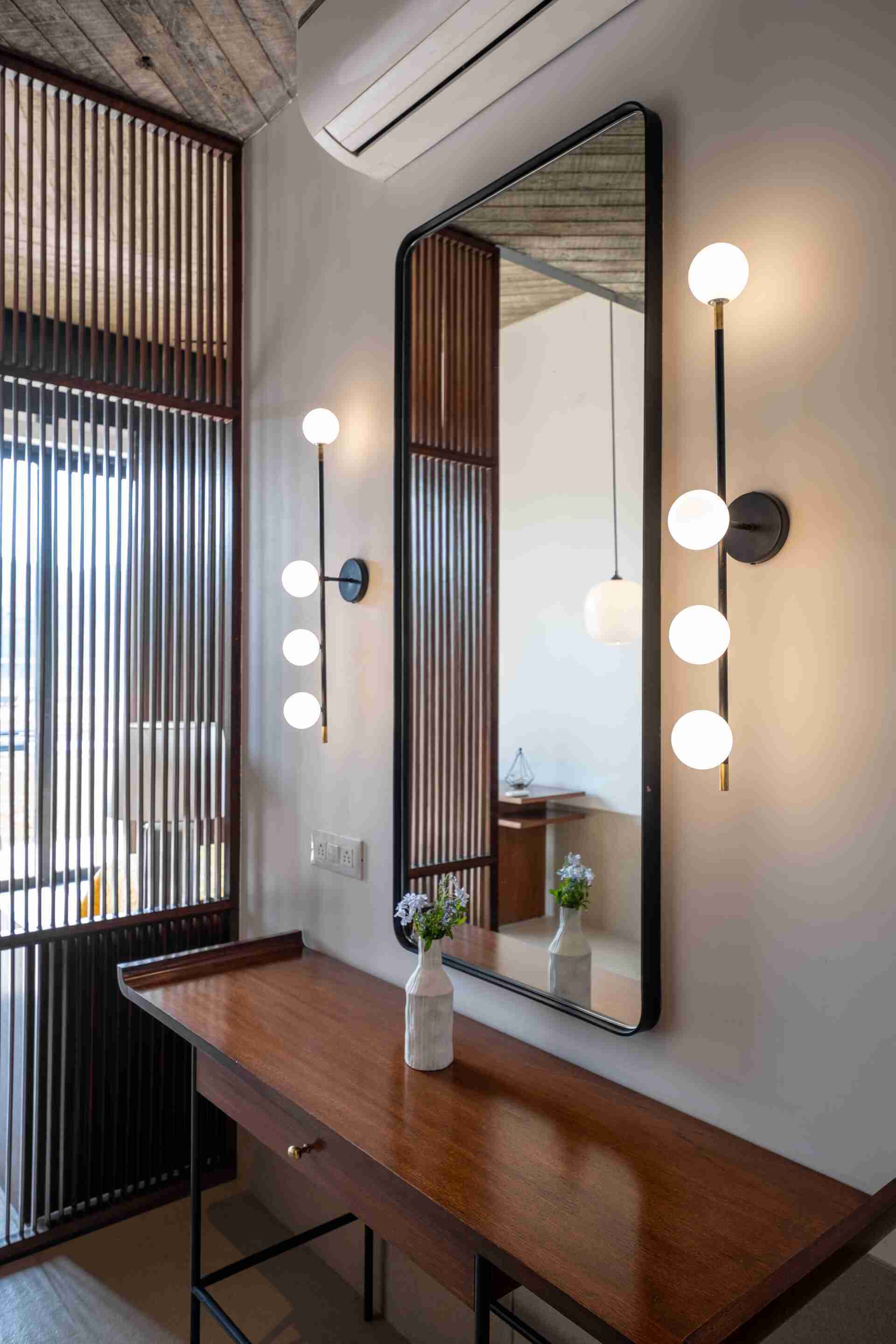 Casa Riviere - Mirror