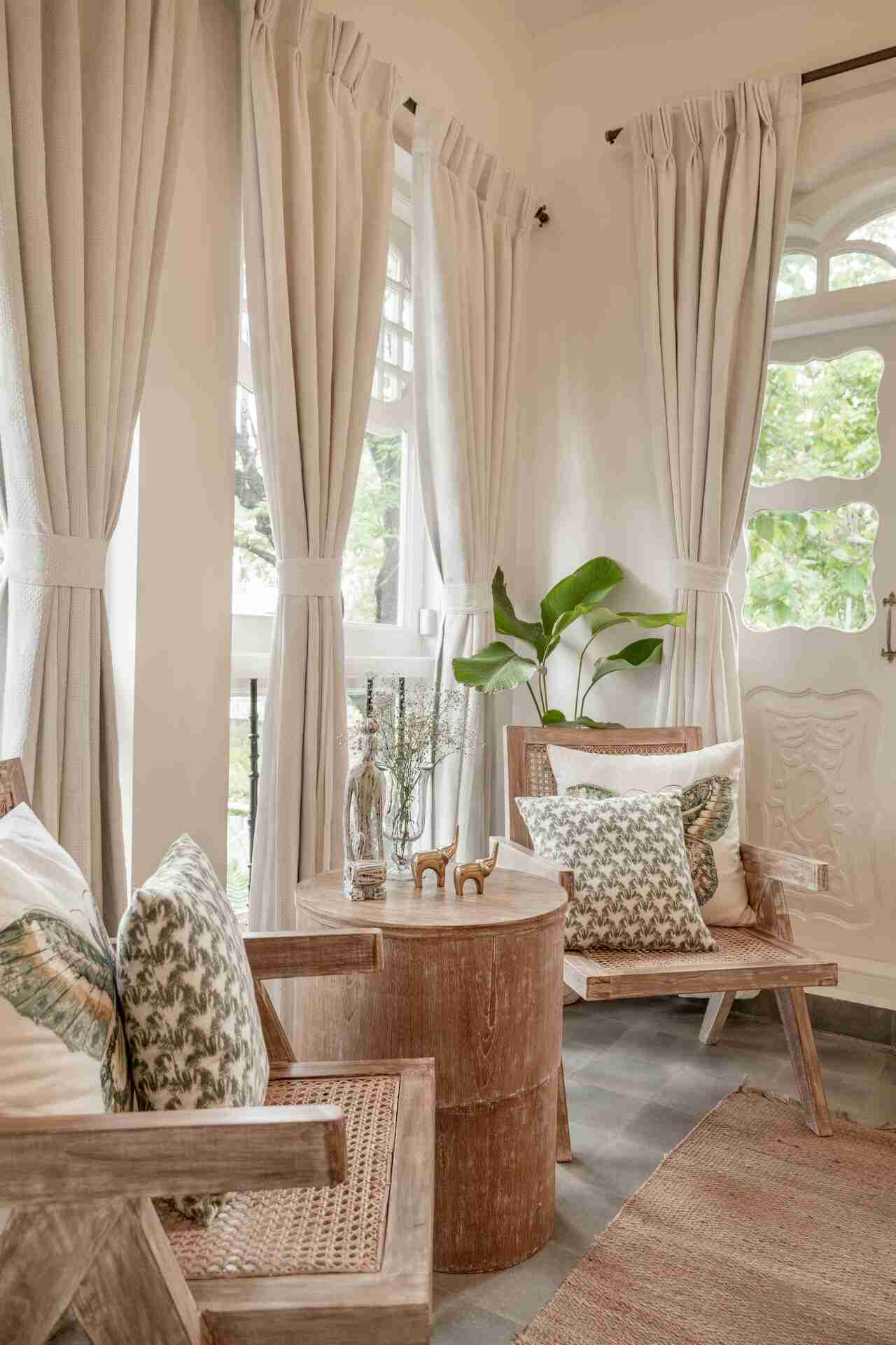 Castello Villa 4 - Wooden Bedroom Chair