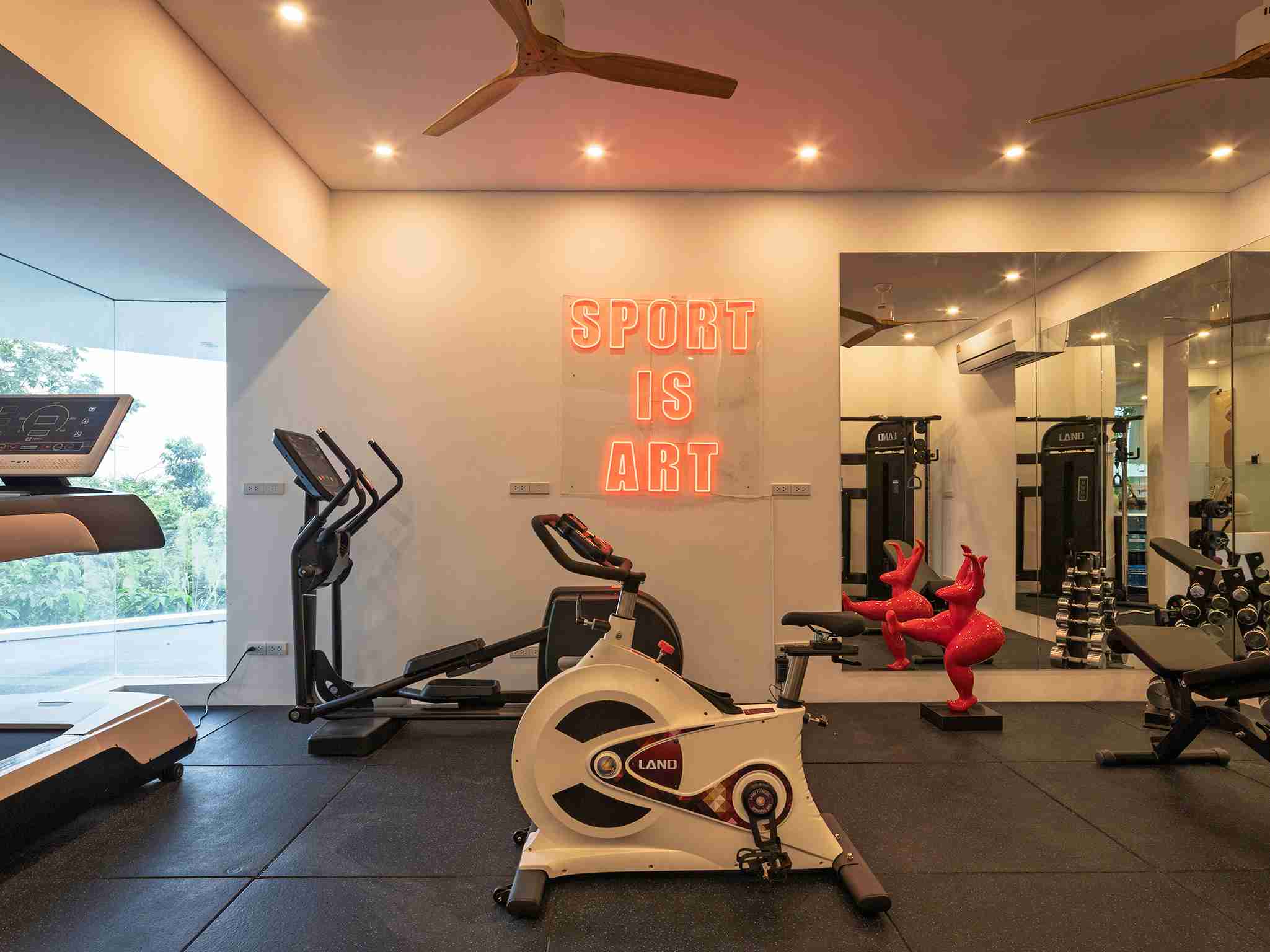 Golden Lotus - Villa Vie - Well equipped gym
