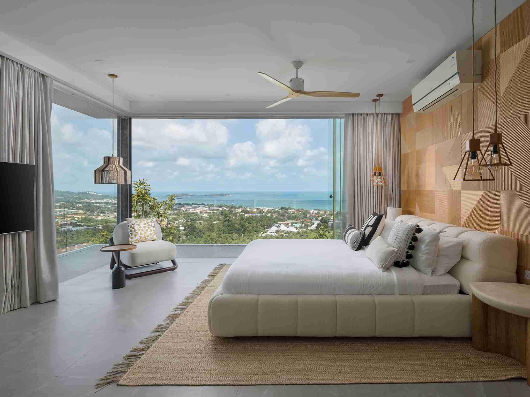 Golden Lotus - Villa Vie - Spacious bedroom