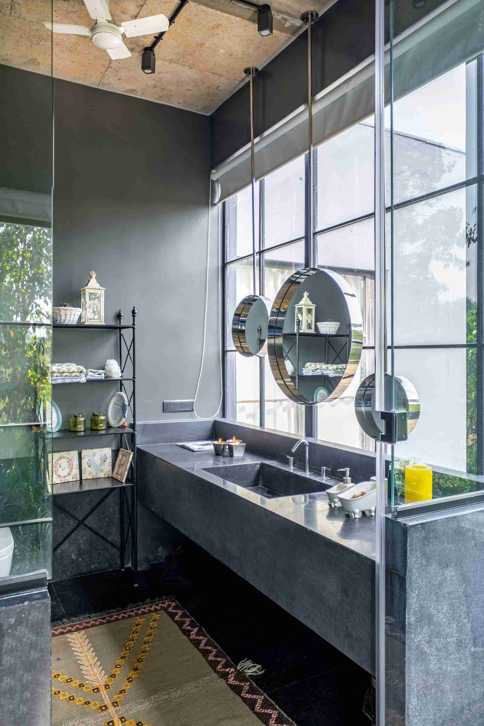 Greystone Manor - Private Villa, Alibaug