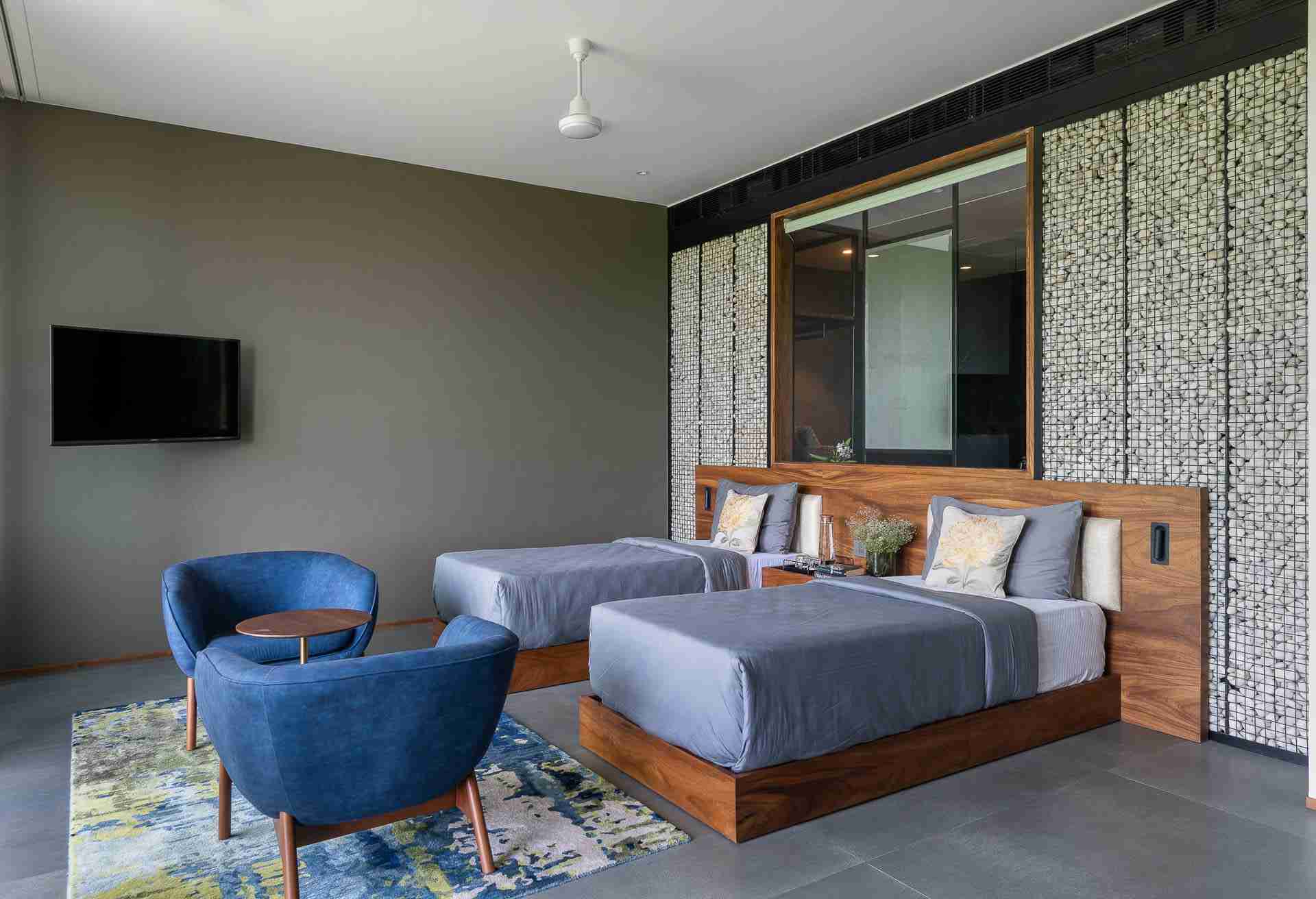 Modern Bedroom- Lohono Stays