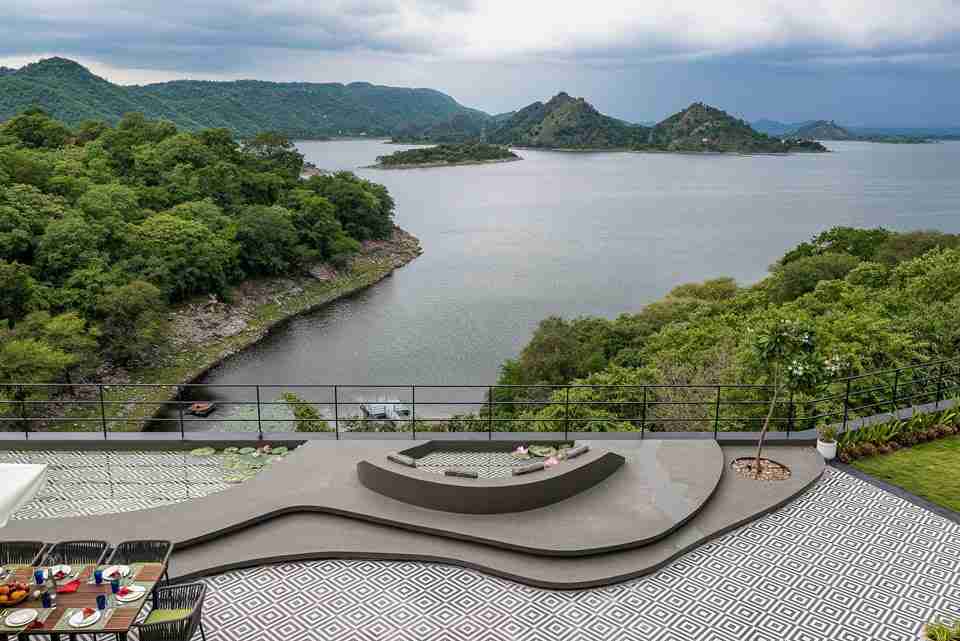 Deck - Lohono Stay
