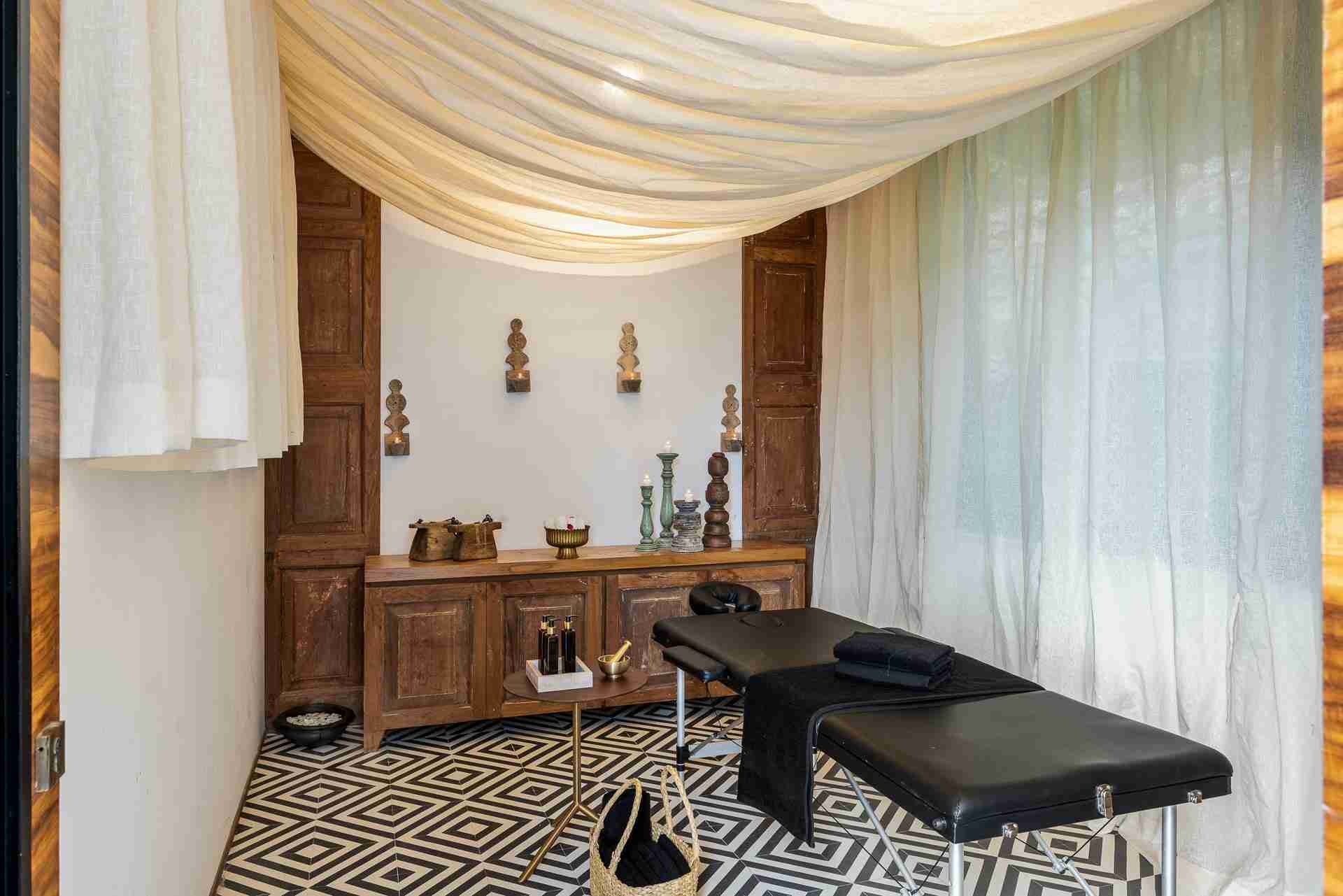  Spa Room - Lohono Stay