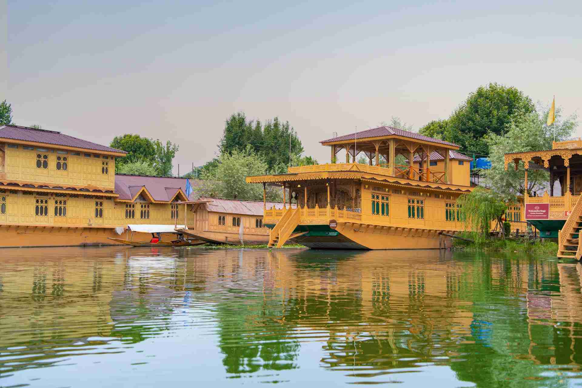 Harmukh Houseboat - Houseboat