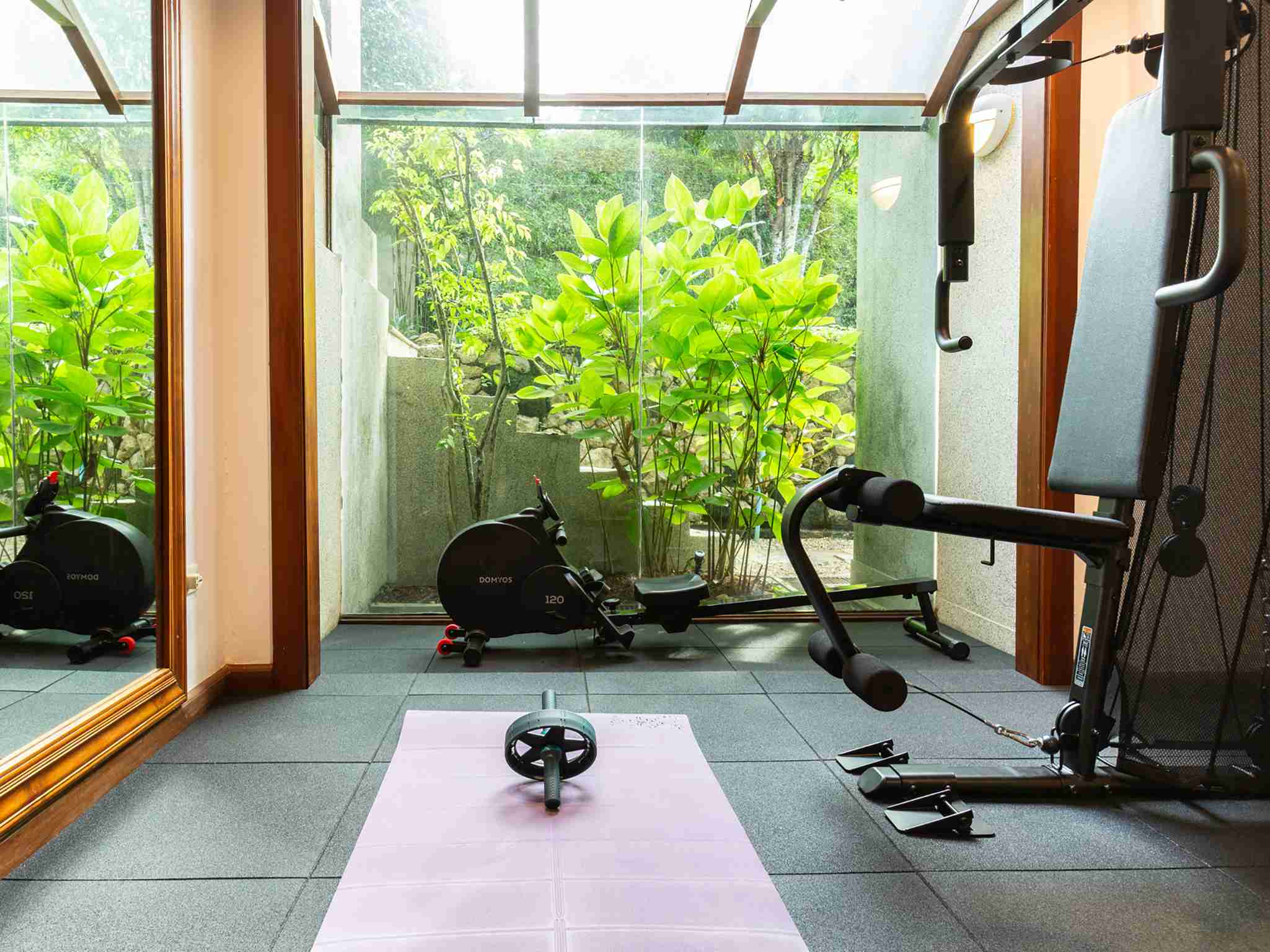 Infinity View - Gym and fitness equipment