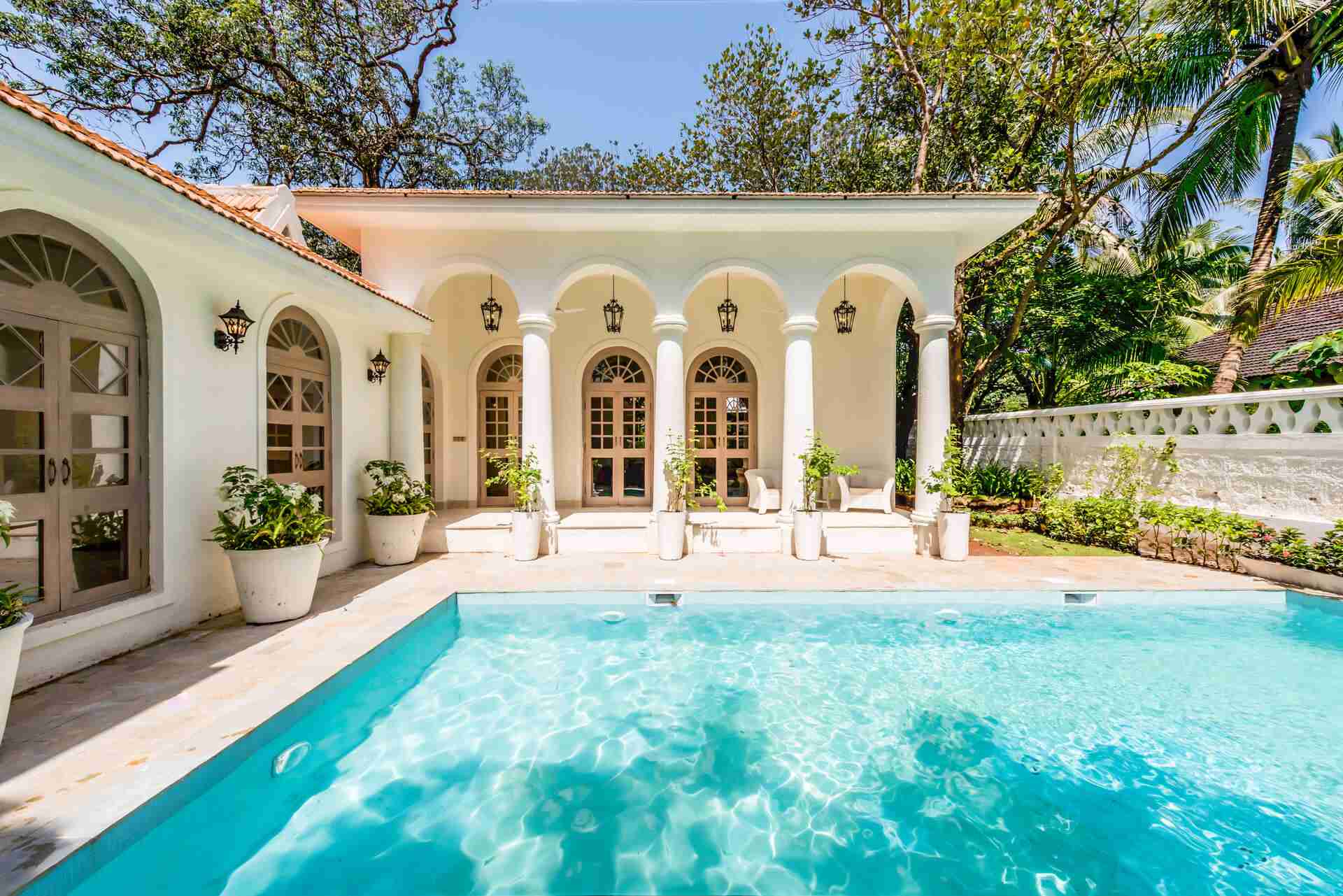 Sanitised pool villa in Goa - Villa Evora