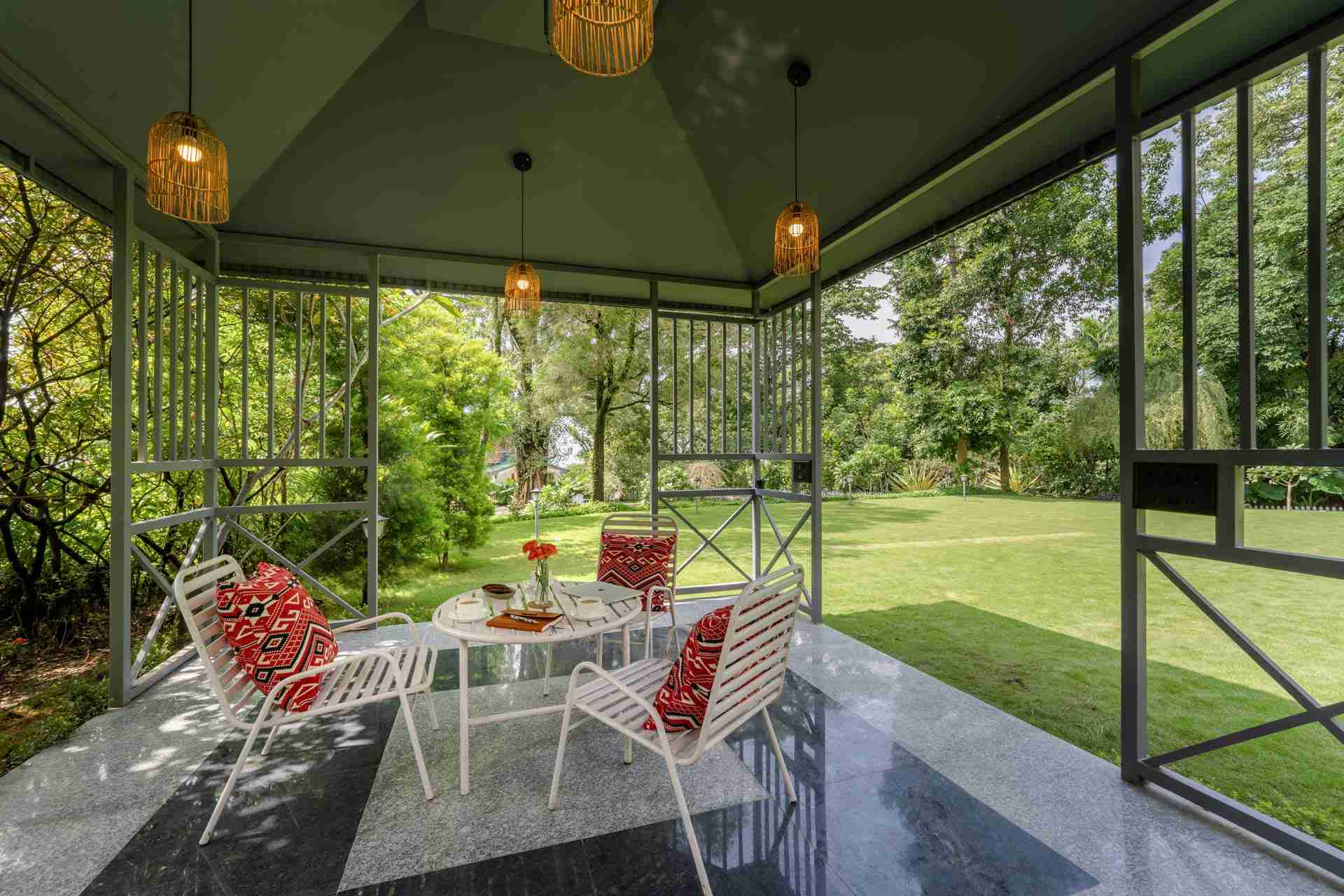 Ivy Cottage - Gazebo