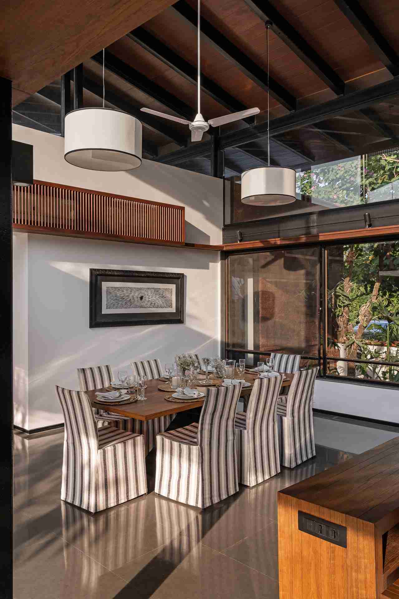 Laterite House - Dining Area