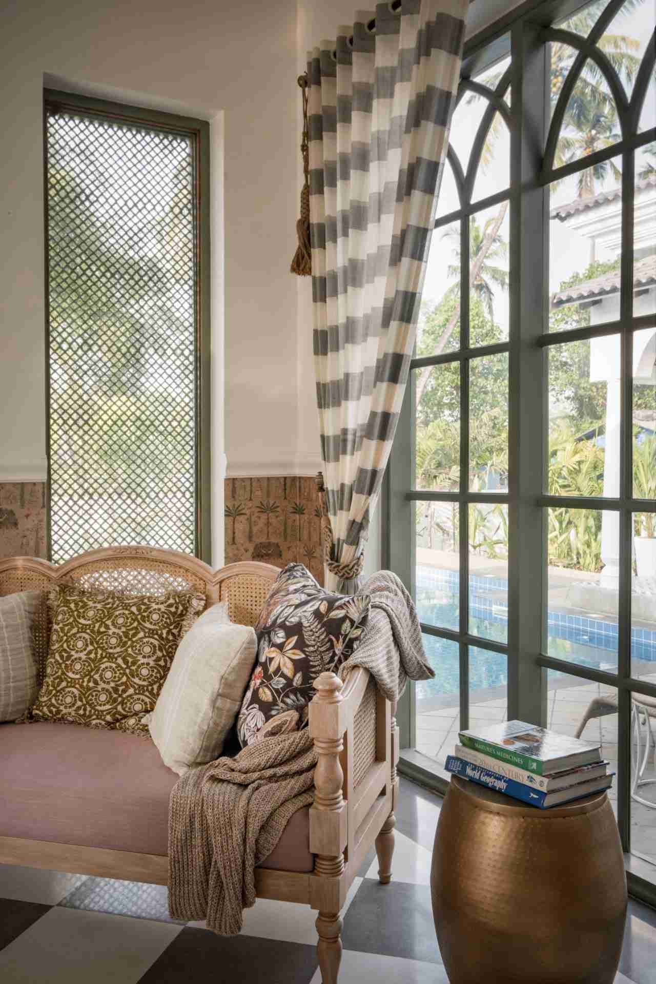 Maison 9 - living Room Chair