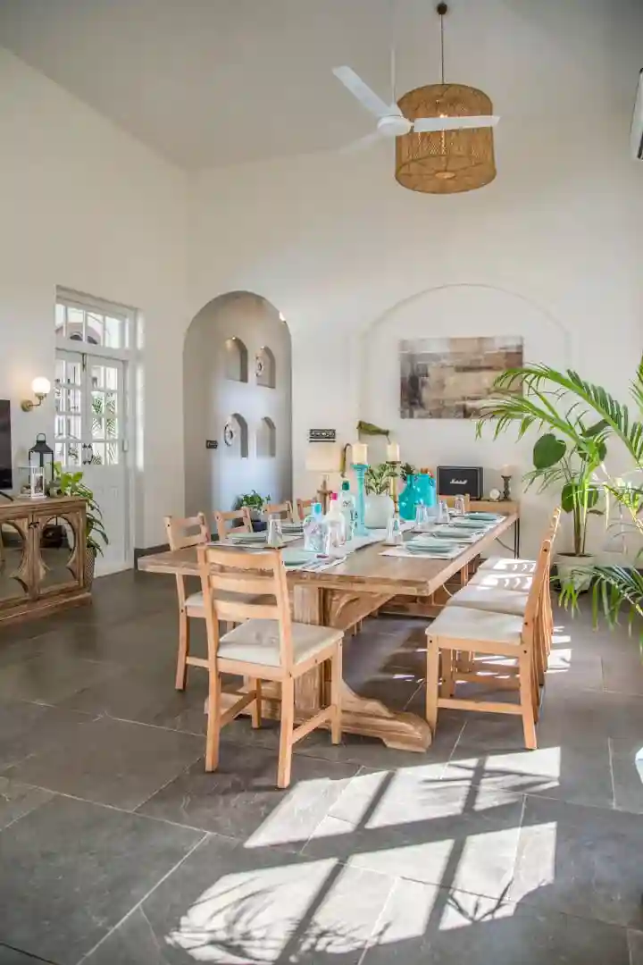 Monforte - Villa I - Dining Table