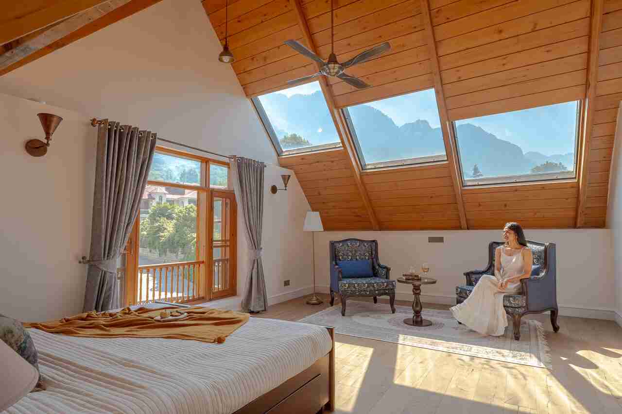 Bedroom with Skylight | Noor, Srinagar by Lohono Stays