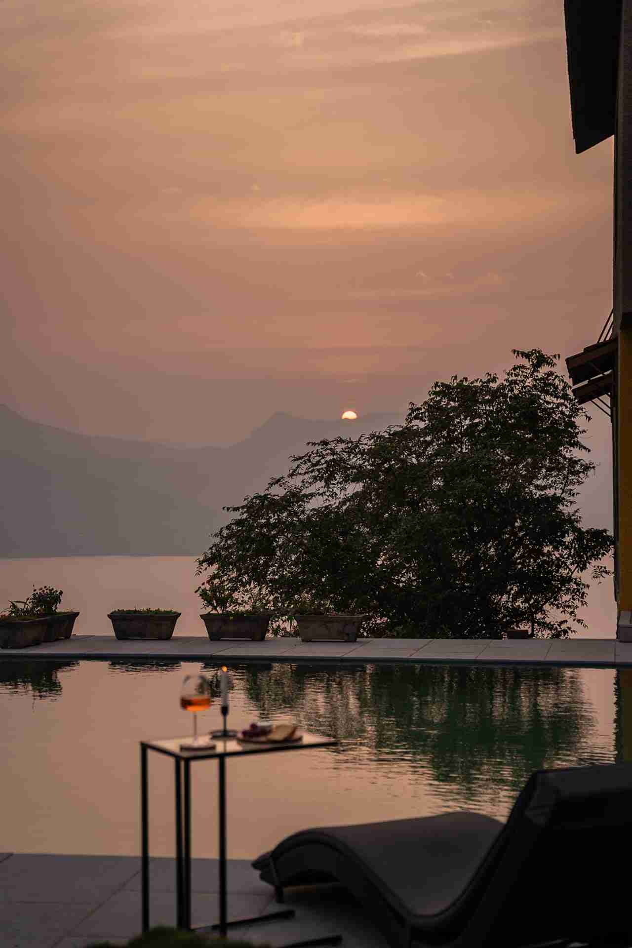 Om Anantha - Infinitum - Poolside