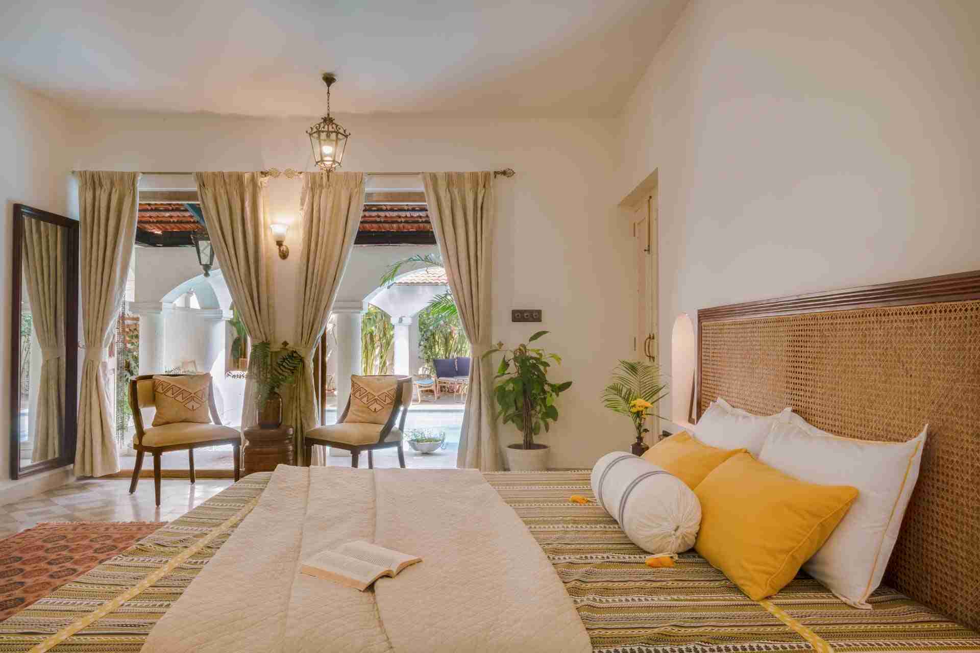Fonteira Villa E - Luxurious Bedroom