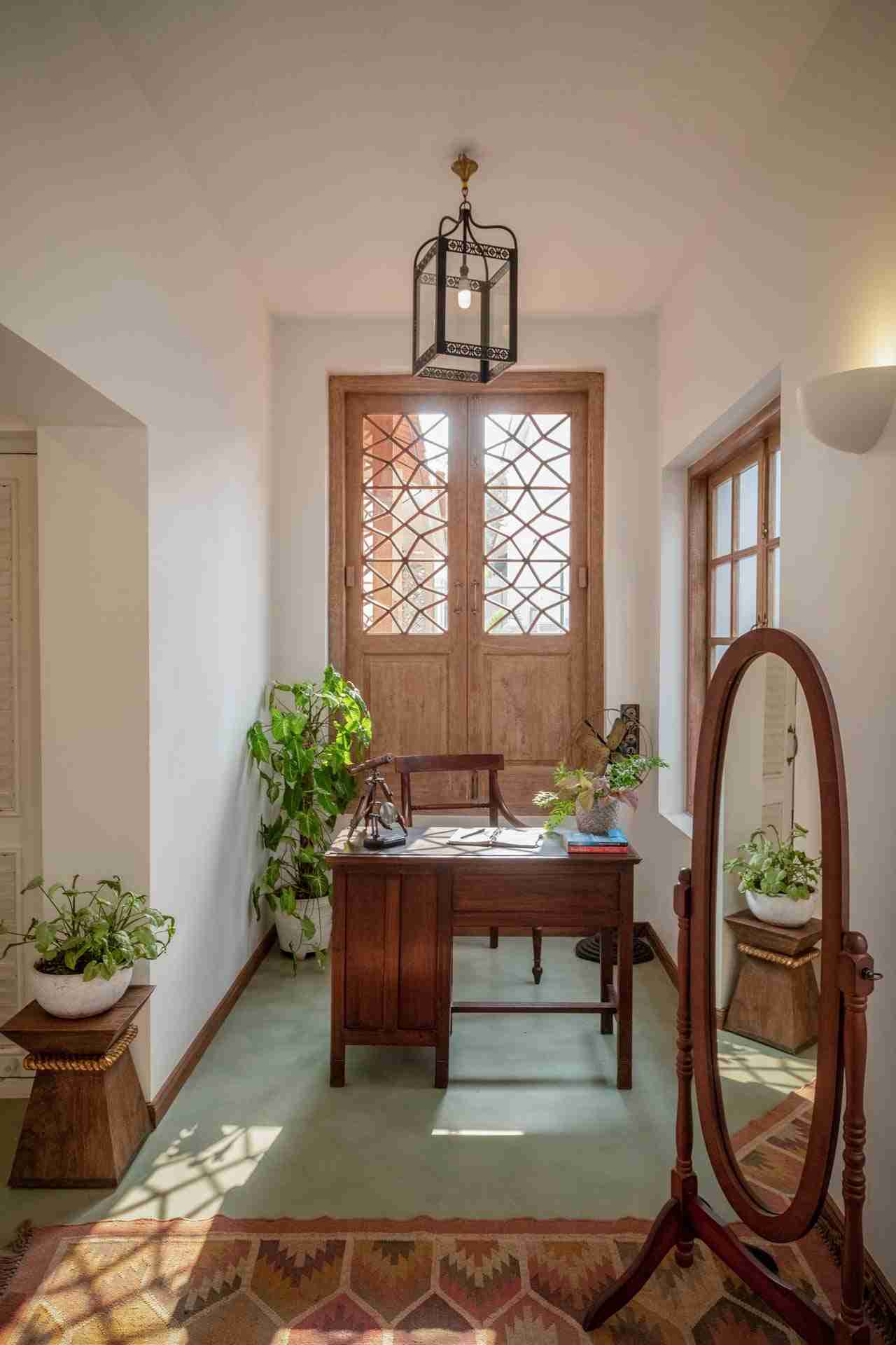 Fonteira Villa E - Wooden Furniture