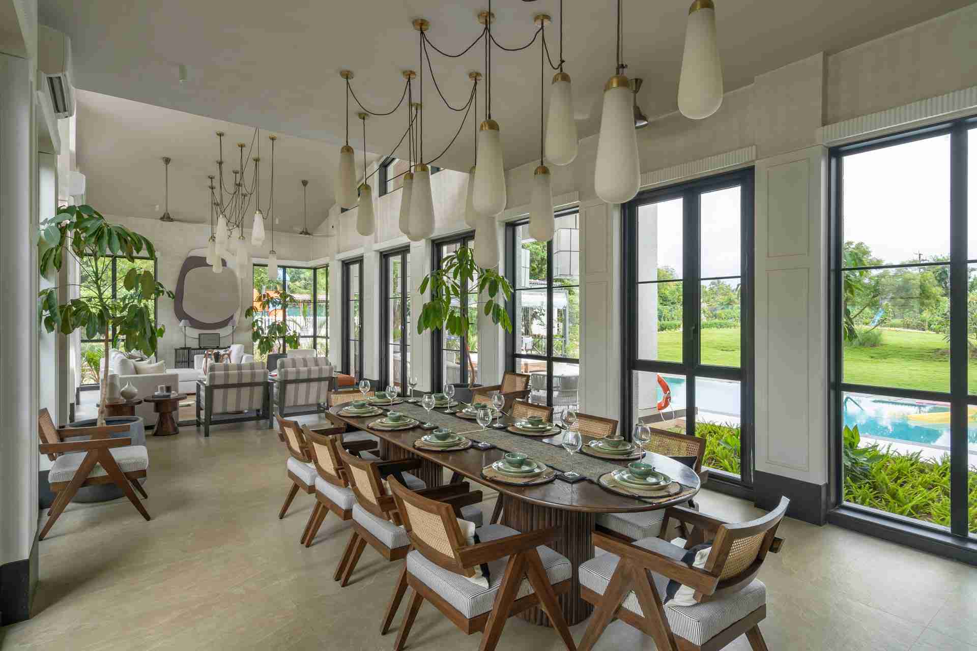 RiyuVann Estate - Dining and living area