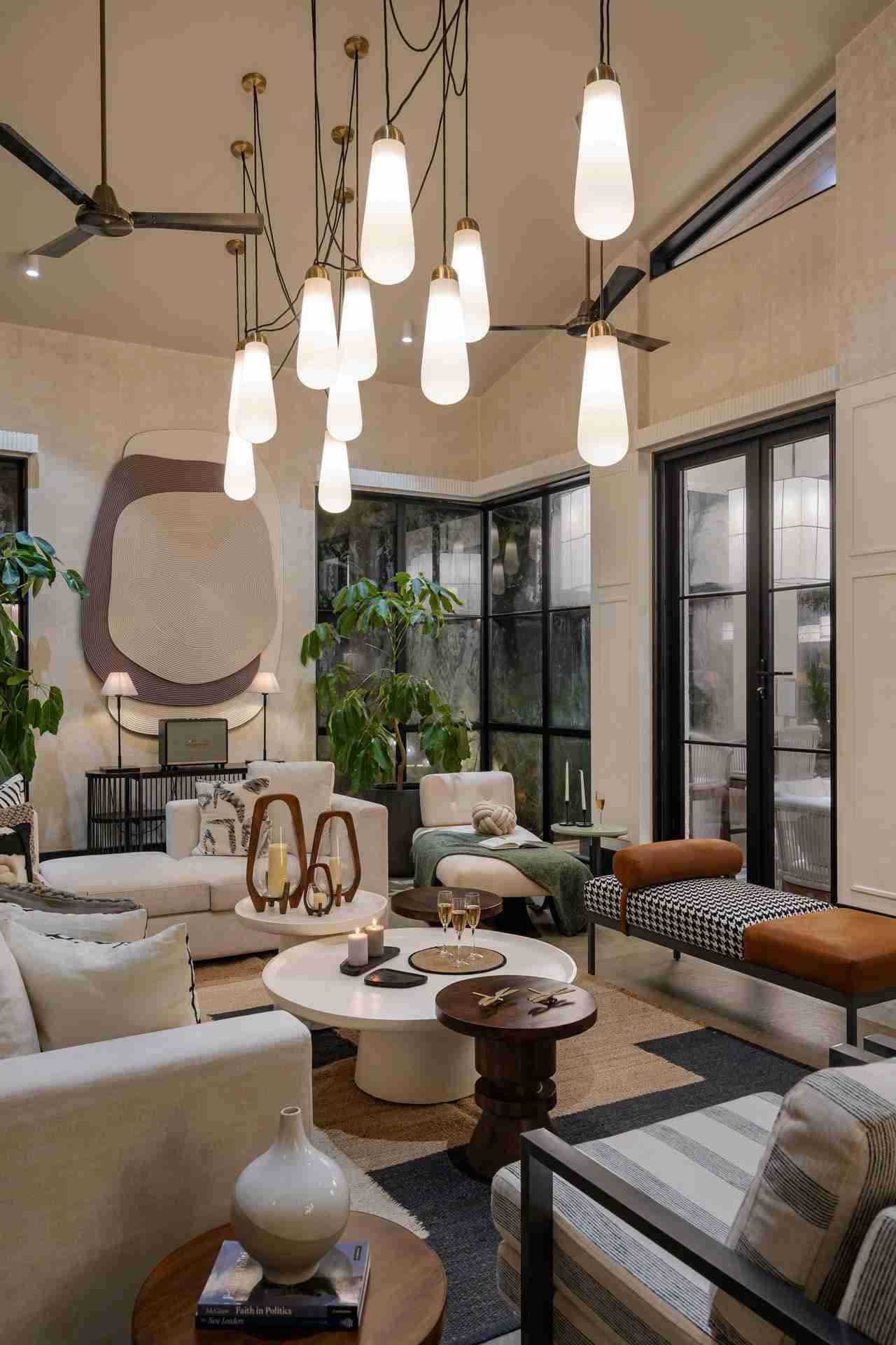 RiyuVann Estate - Living area 1