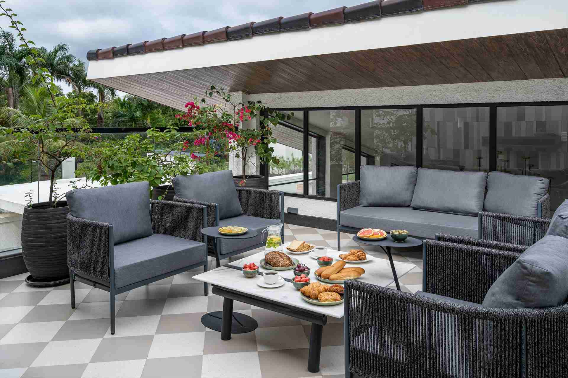 RiyuVann Estate - Terrace