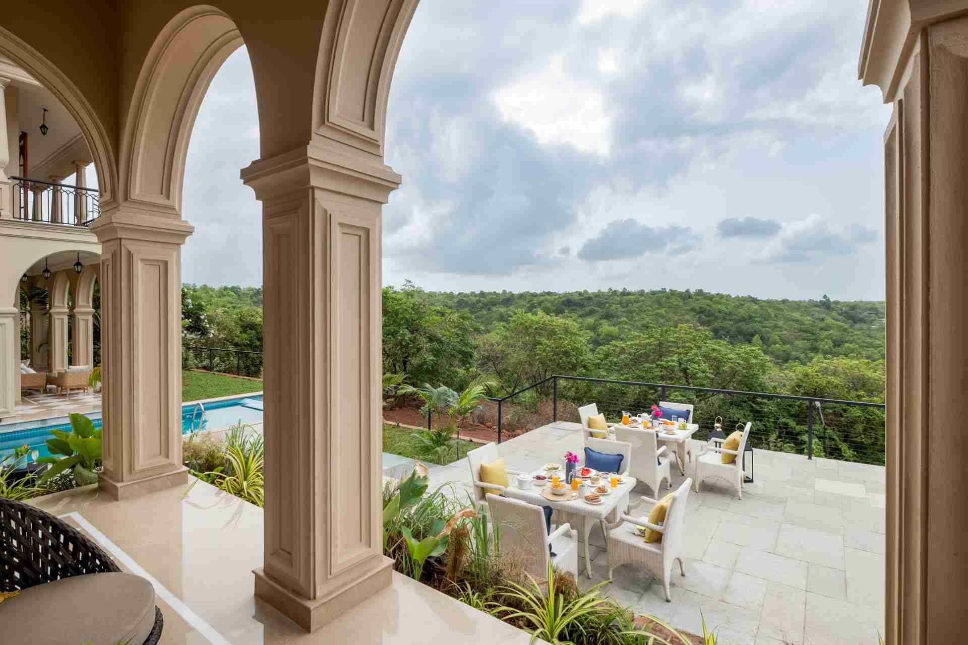 Sacri Borod Hill 7 - Outdoor seating