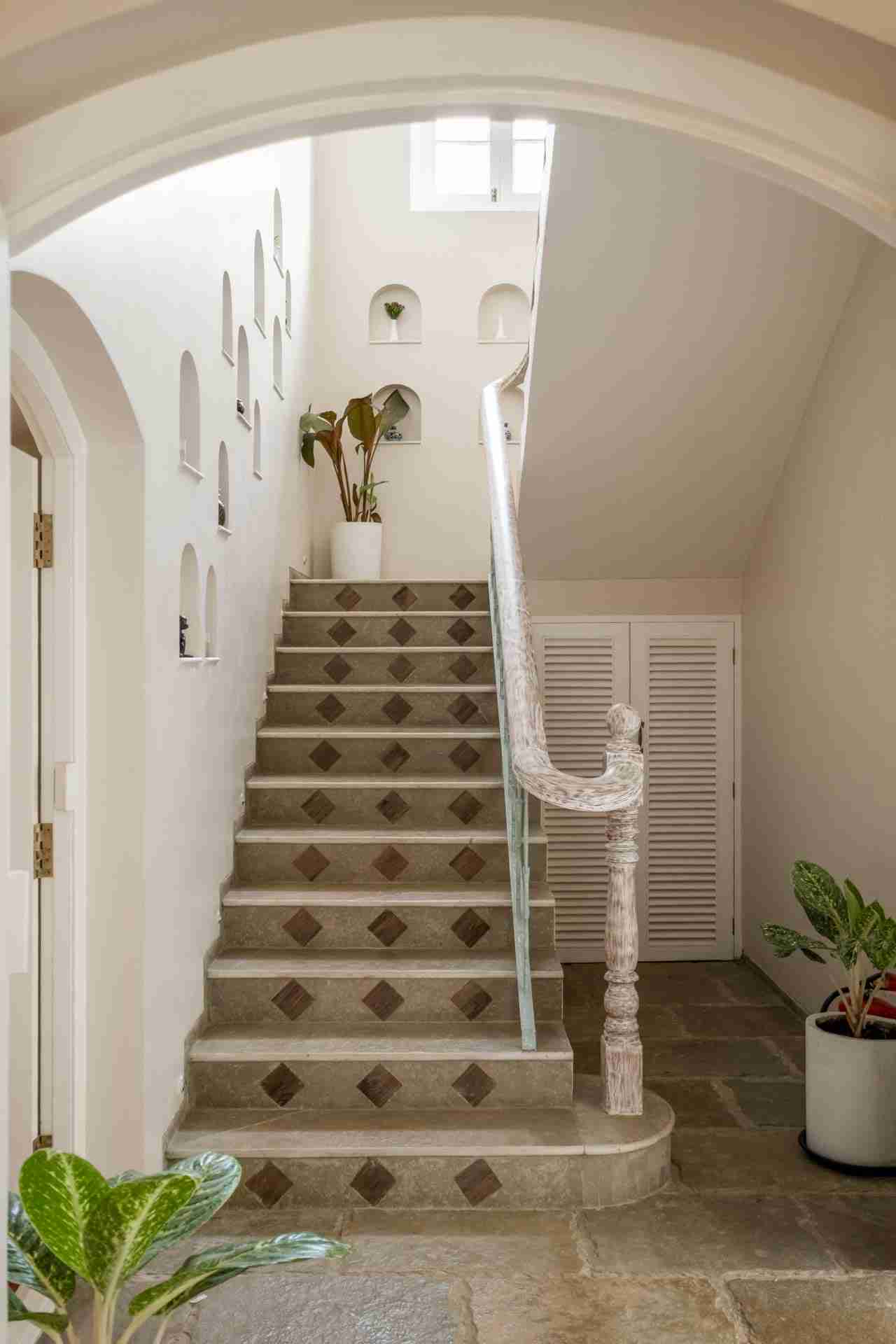 Silvio - Villa D - Stairway