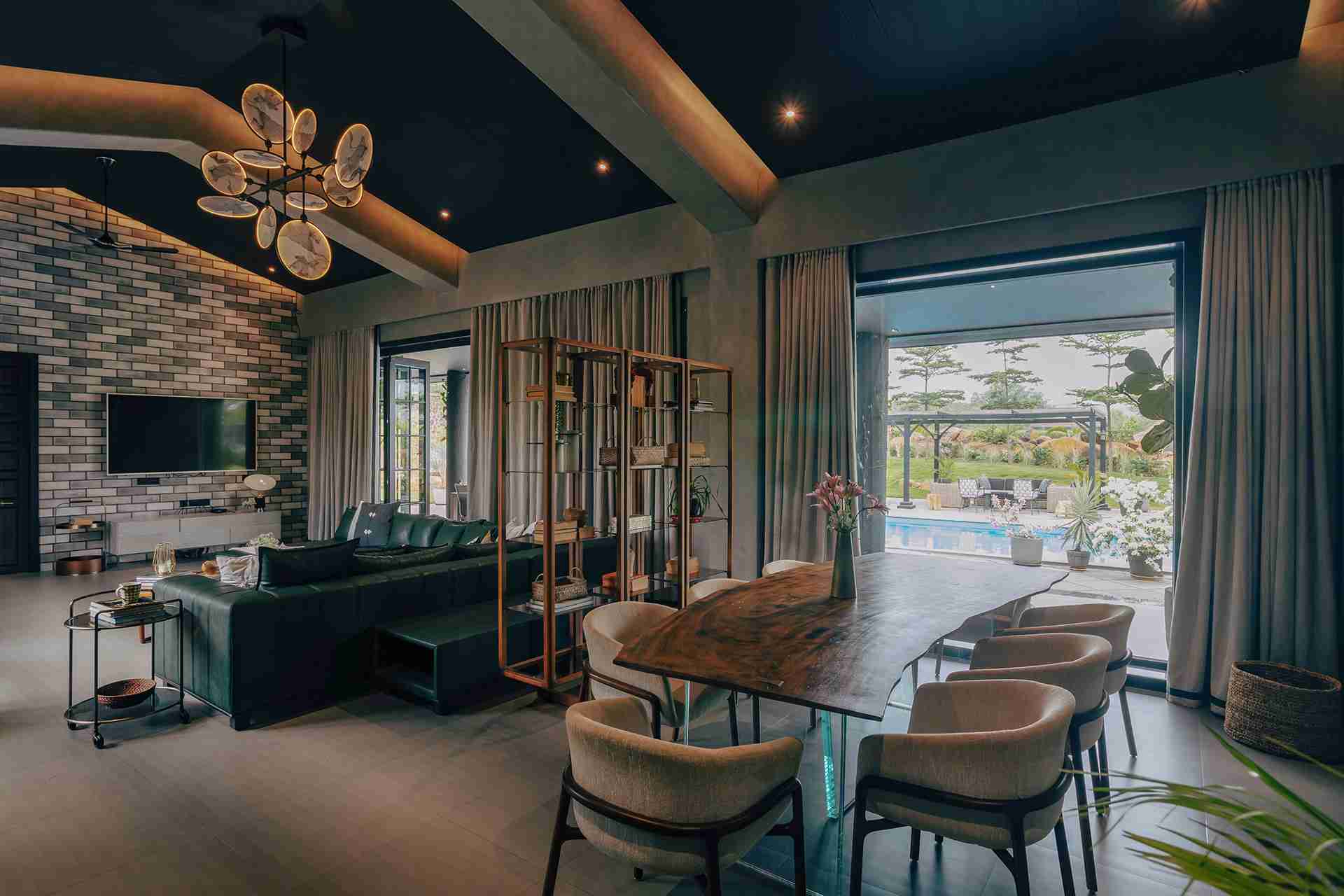 Uday Villa - Dining area