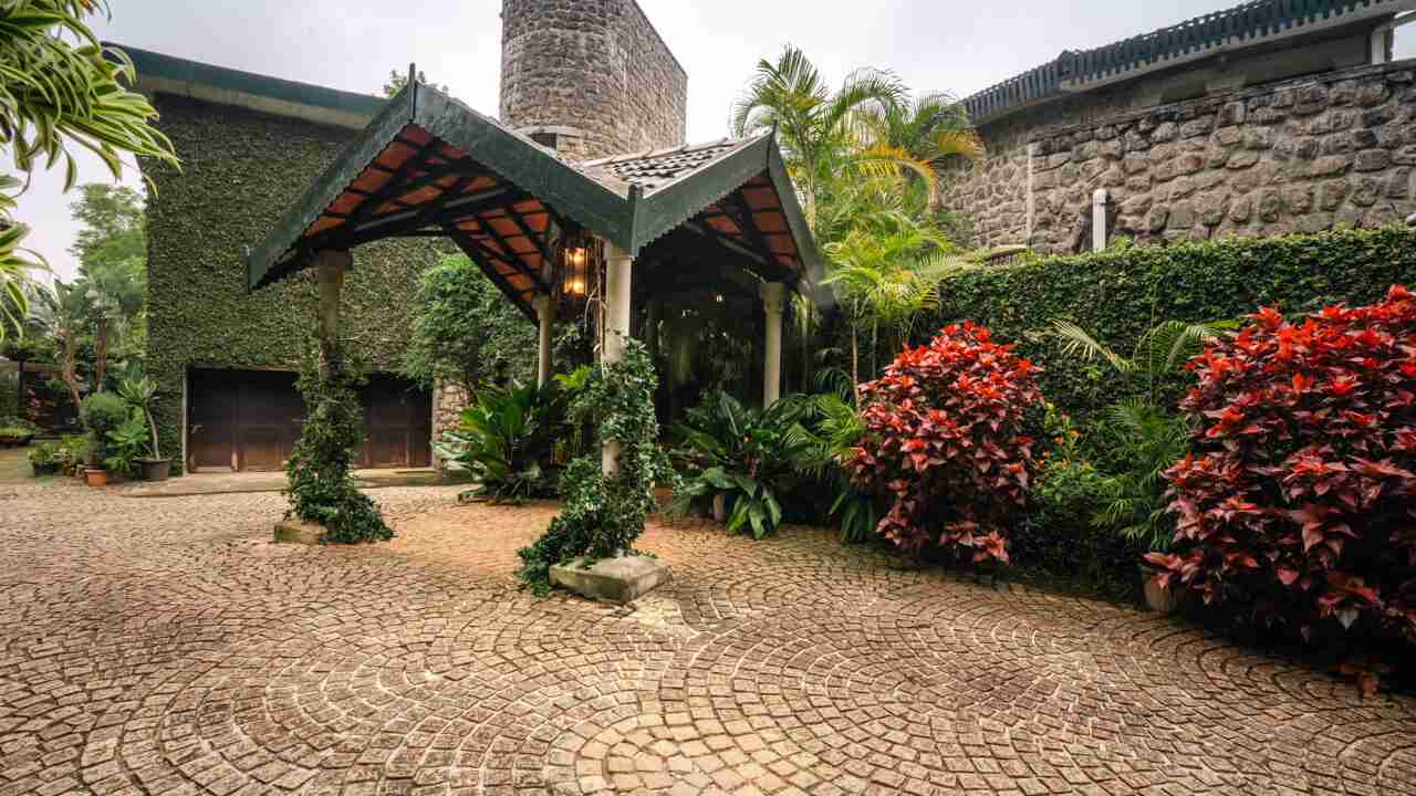 Villa Entrance | Valora Estate, Coonoor by Lohono Stays