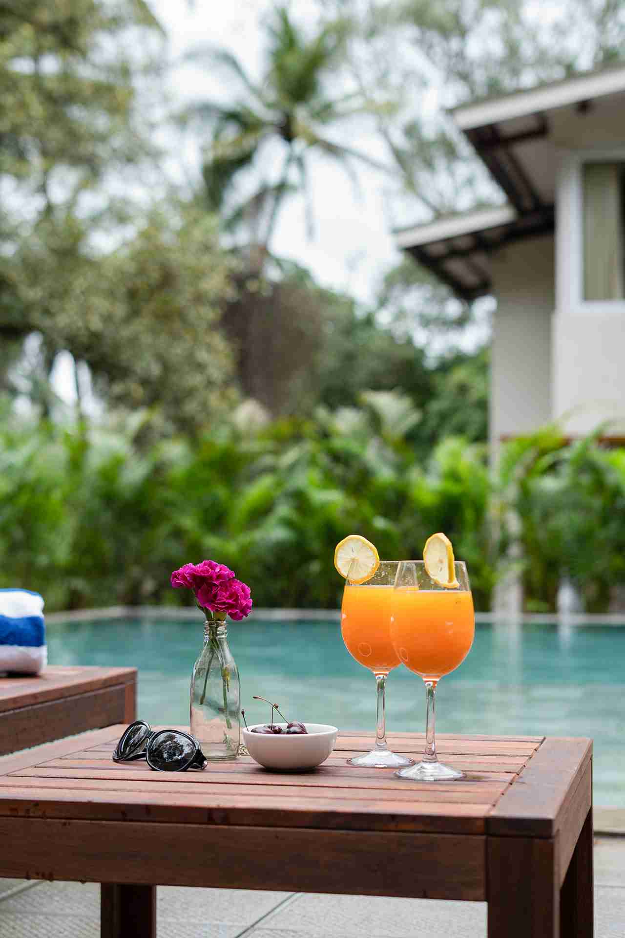 Villa Athini - Poolside