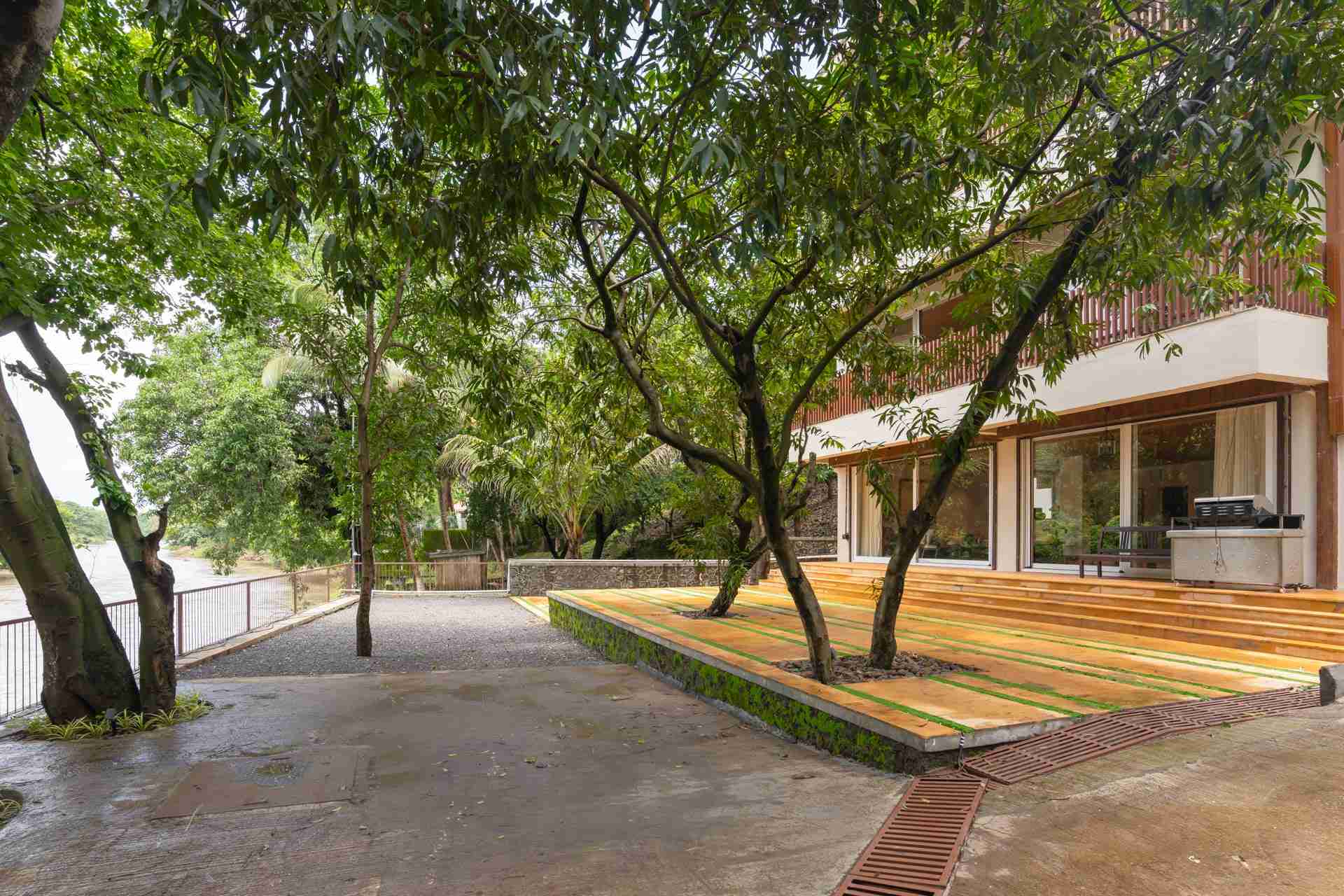 Villa Athini - Riverside