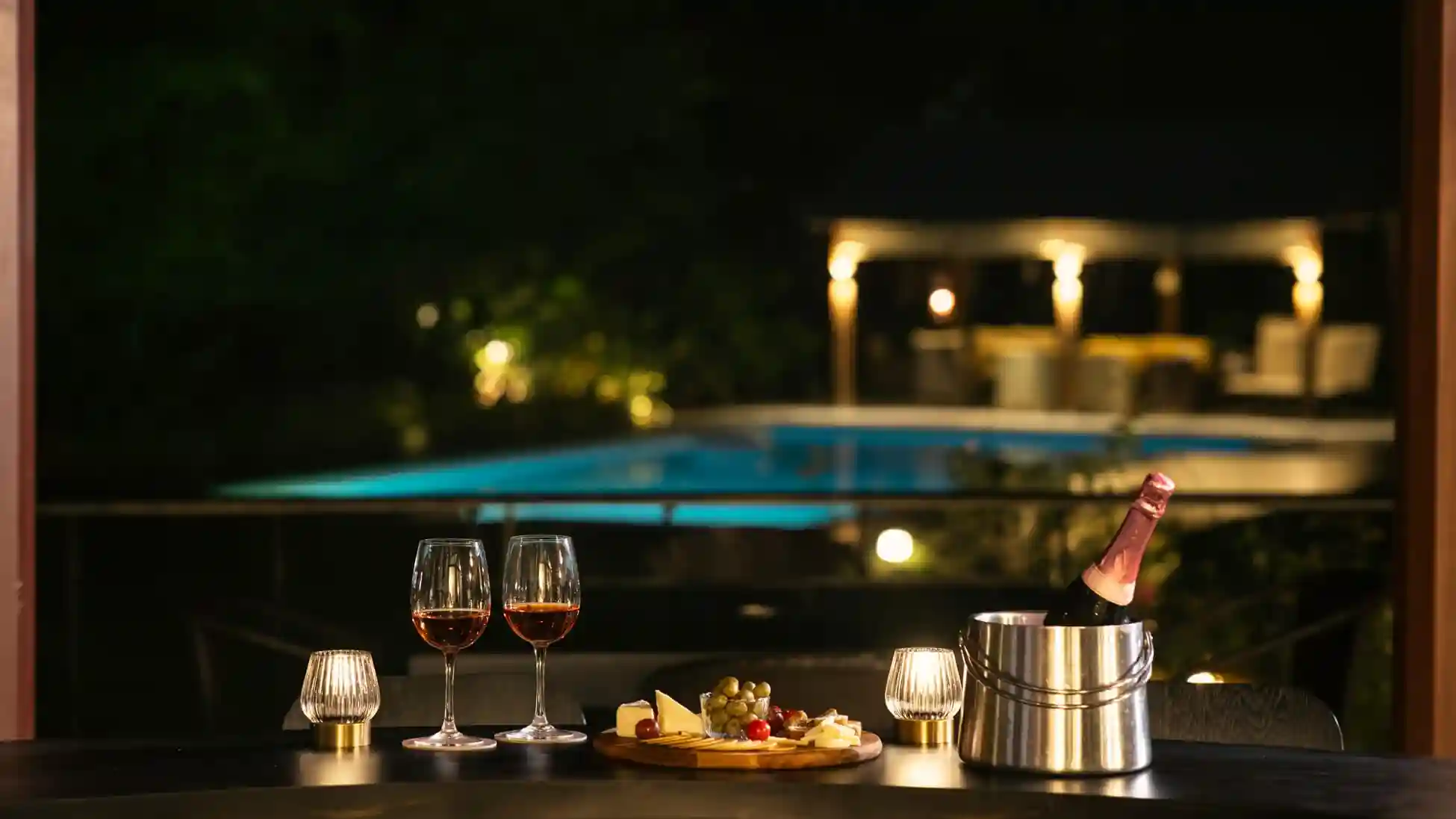 Villa Lani - Outdoor Bar with views