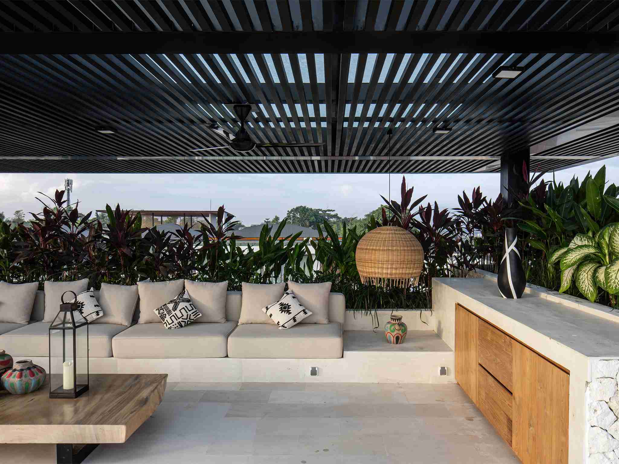 Villa Norbu - Breezy rooftop sala